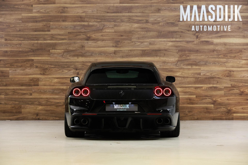 Ferrari GTC4 Lusso V12 HELE|Novitec|Pass Display|Pano|JBL| — photo 11
