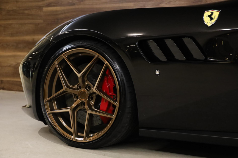 Ferrari GTC4 Lusso V12 HELE|Novitec|Pass Display|Pano|JBL| — photo 17