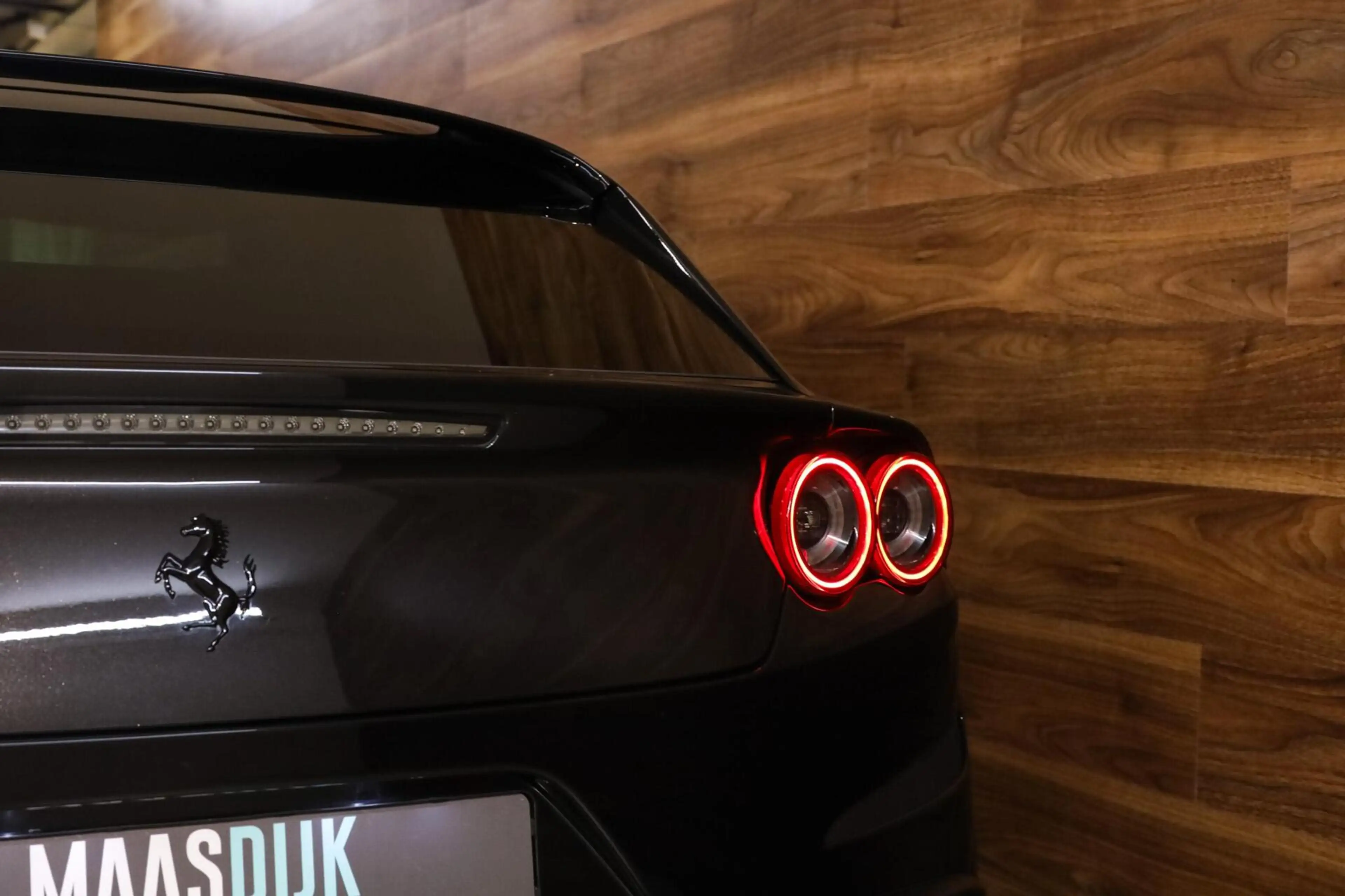 Ferrari GTC4 Lusso V12 HELE|Novitec|Pass Display|Pano|JBL| — photo 37