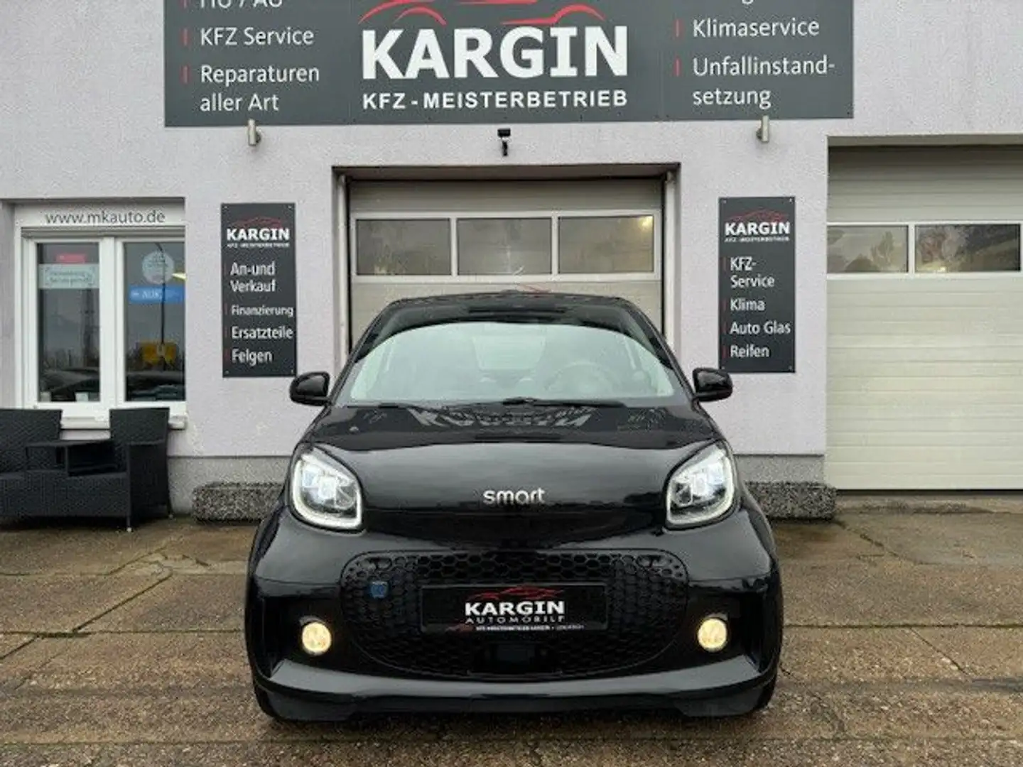 smart forTwo cabrio electric drive / EQ BRABUS*2HAND* Schwarz - 2