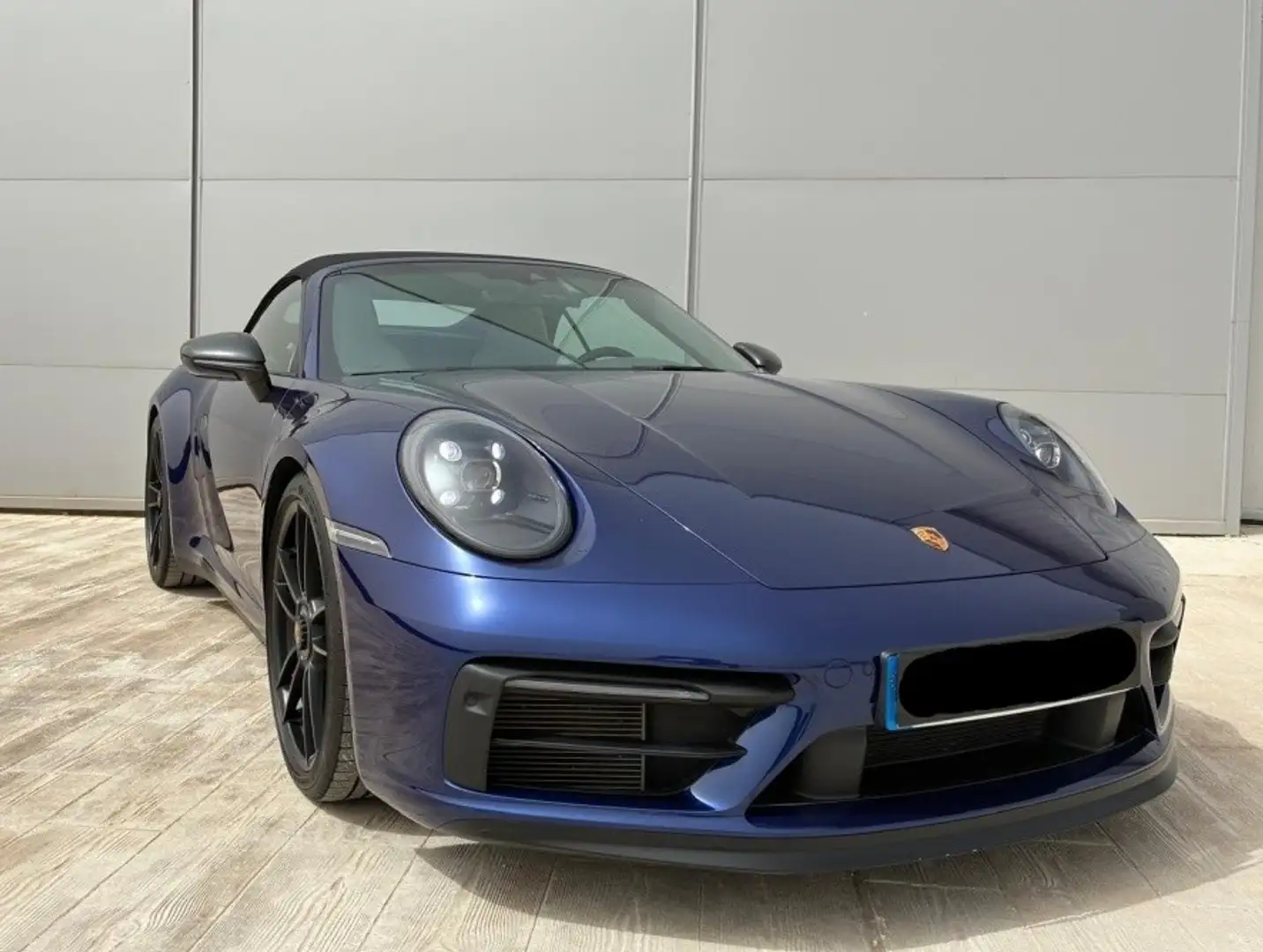 Porsche 992 Carrera 4 GTS Cabriolet PDK Azul - 1