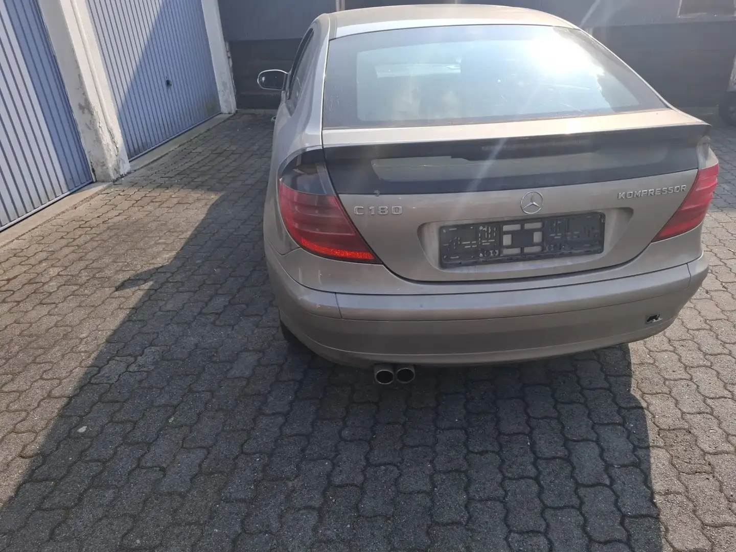Mercedes-Benz C 180 Kompressor Sportcoupe - 2