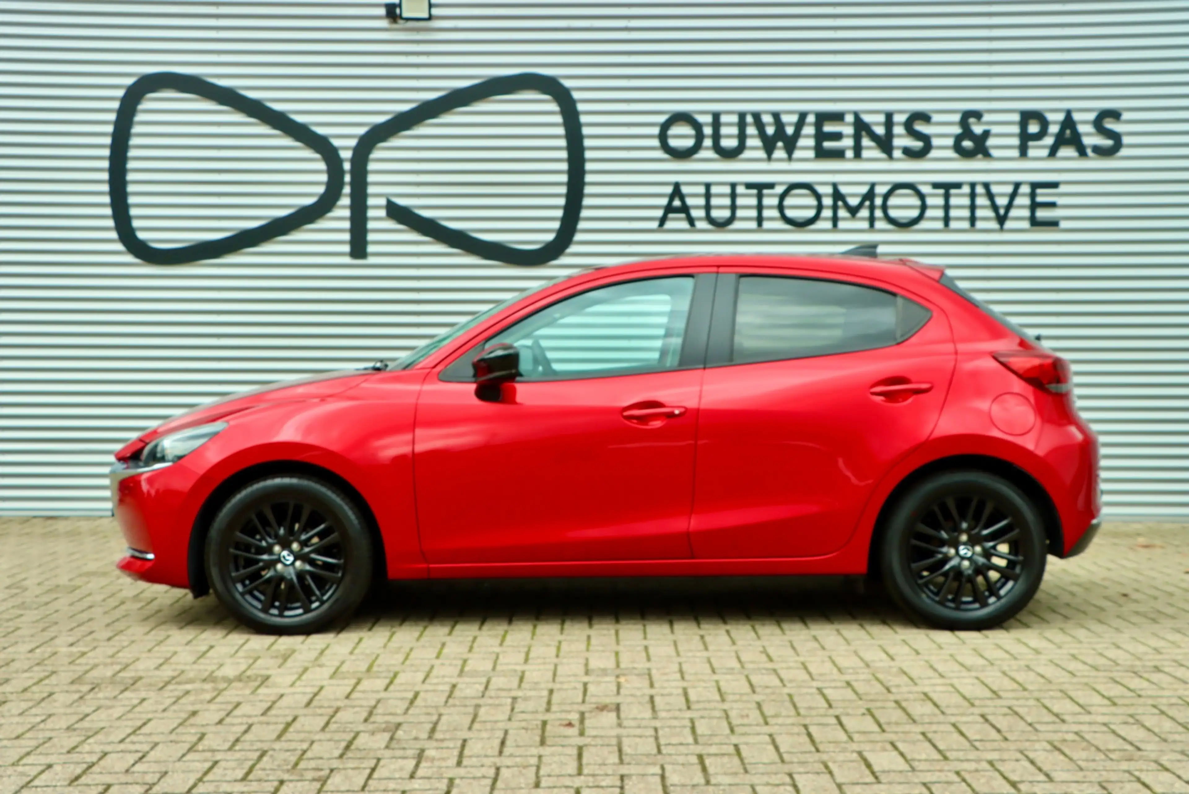 Mazda 2 1.5 Skyactiv-G Comfort | 1E EIGENAAR | CARPLAY | S — photo 2