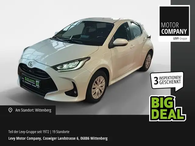 Toyota Yaris 1.5 Vision Kamera+ACC+Navi+Fernlichtass.