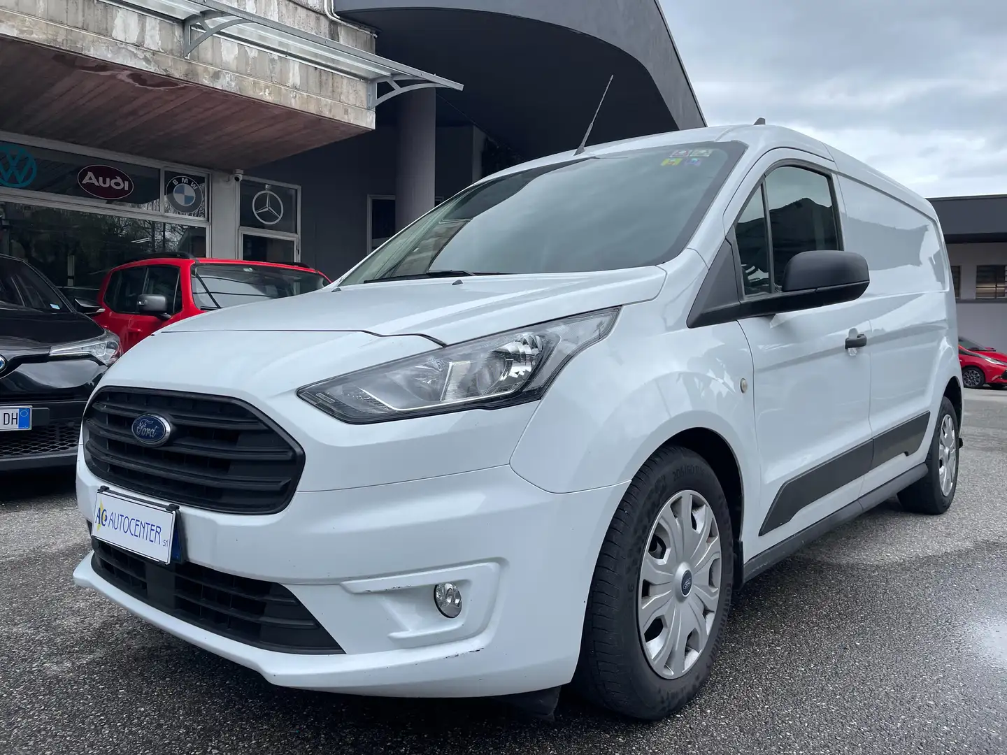 Ford Transit Connect 1.5 TDCi 120cv Auto S&S Trend 210 L2H1 6.2 Bianco - 1