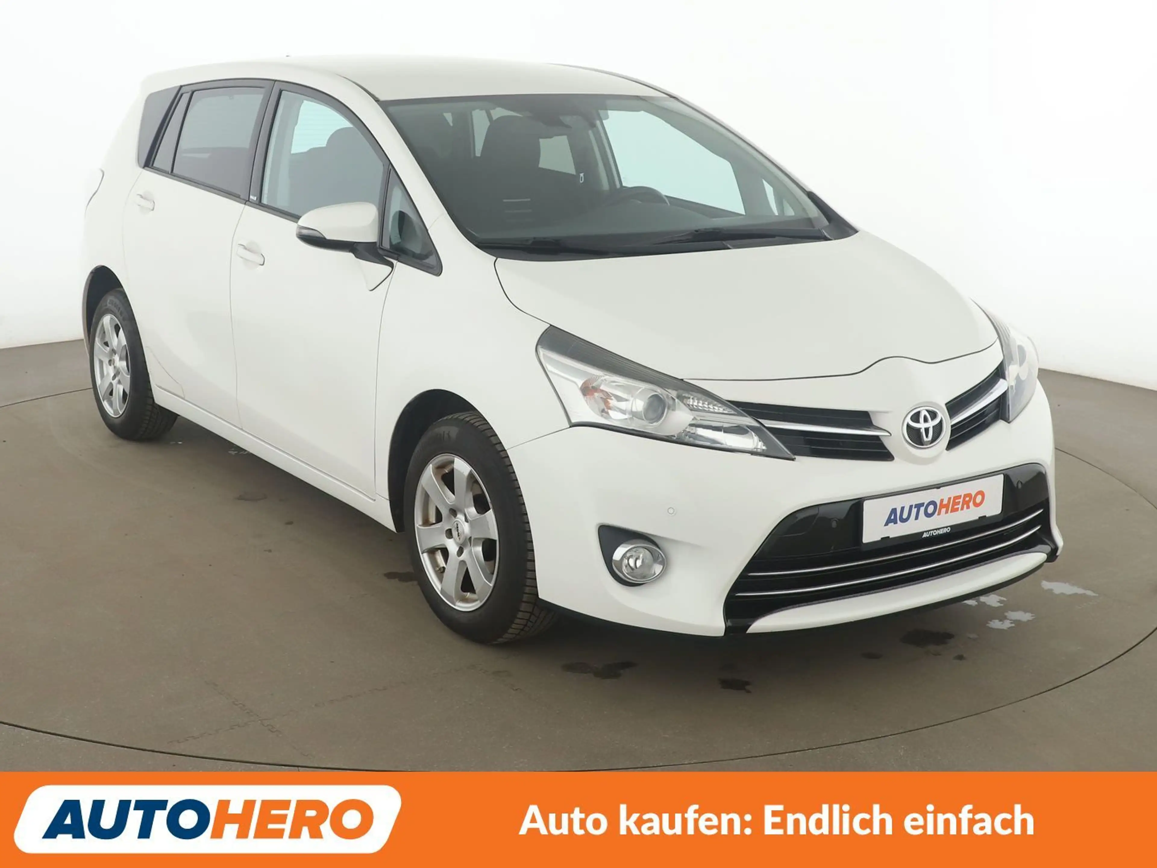 Toyota Verso 1.8 Edition-S*NAVI*TEMPO*PDC*SHZ*LIM*ALU* — photo 8