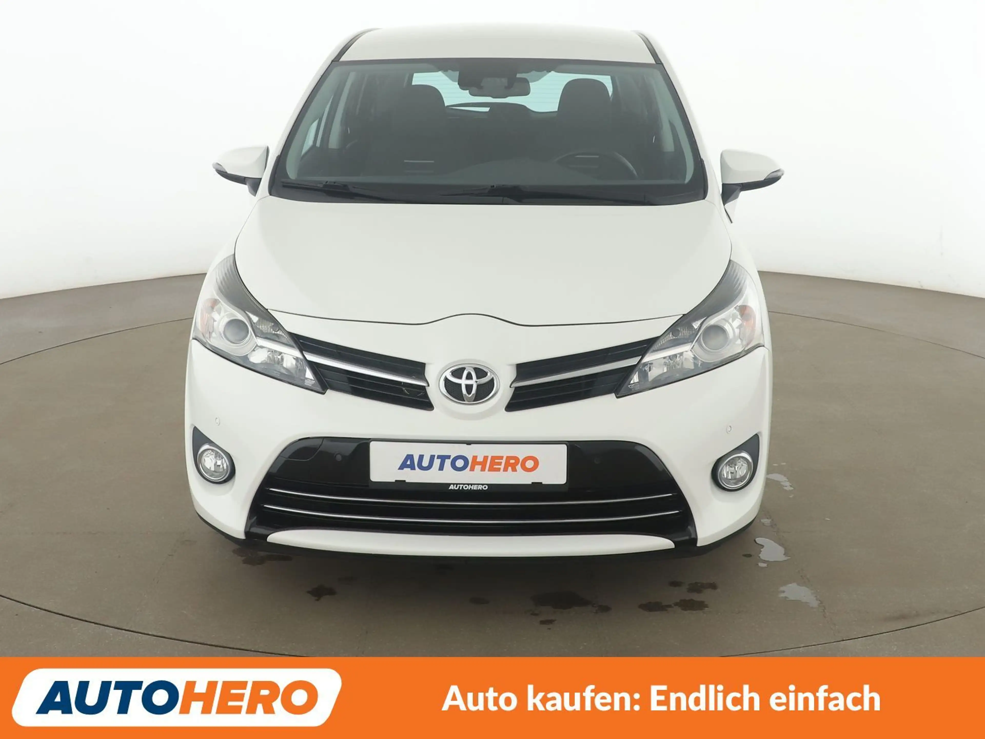 Toyota Verso 1.8 Edition-S*NAVI*TEMPO*PDC*SHZ*LIM*ALU* — photo 9