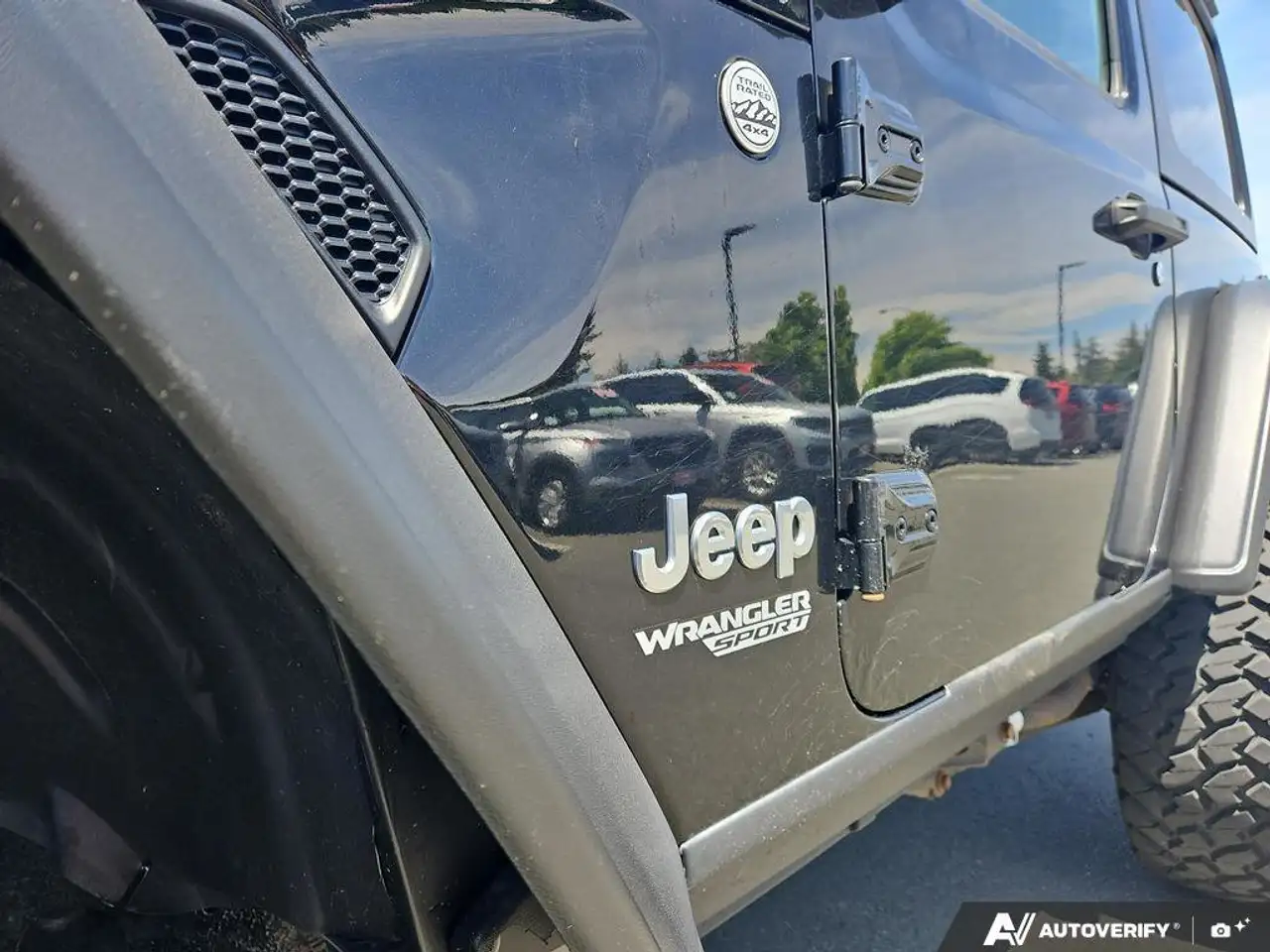 Jeep Wrangler снимка Jeep Wrangler