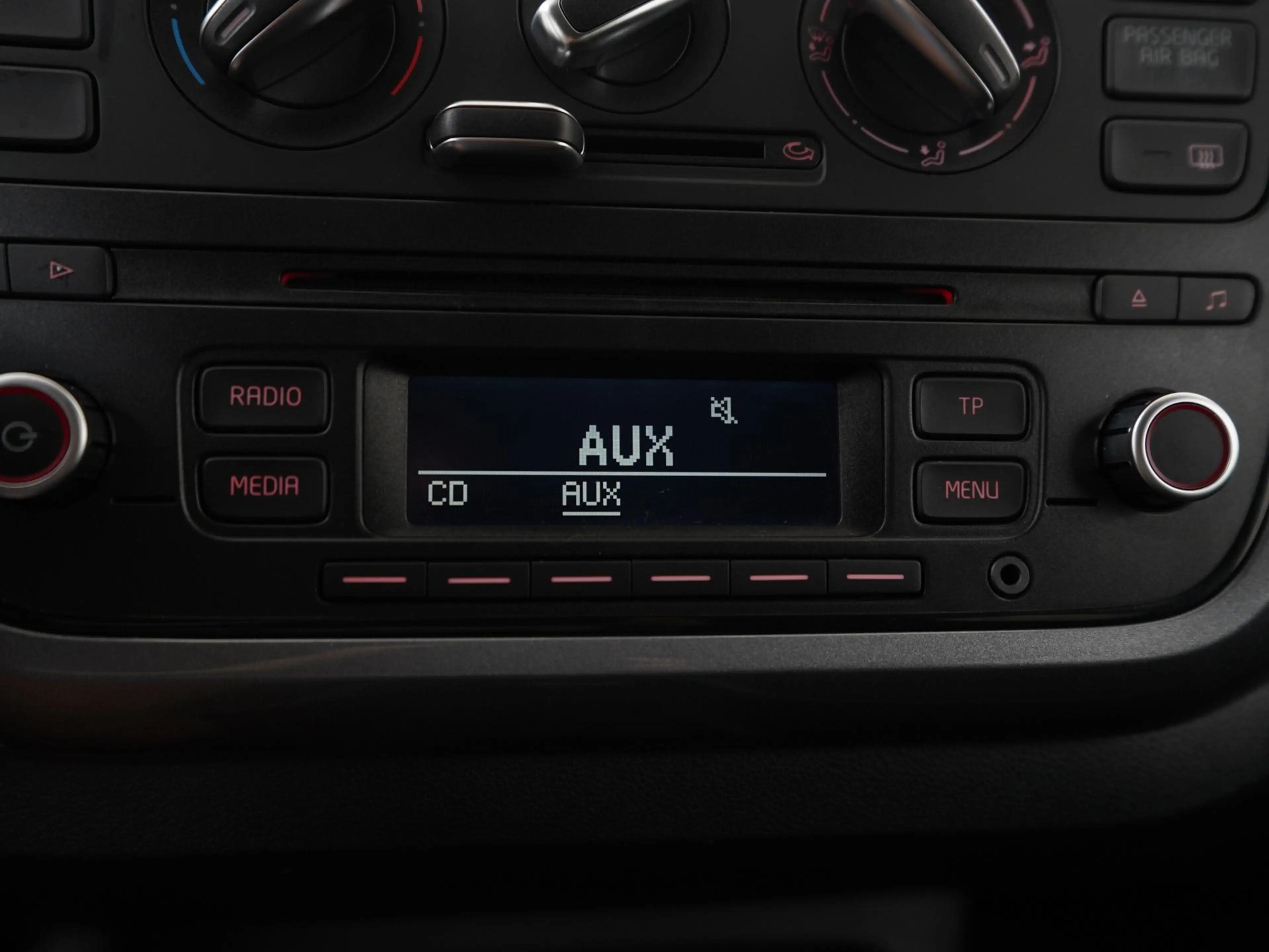 SEAT Mii 1.0 Sport Connect | Cruise Control | Lichtmetalen — photo 12