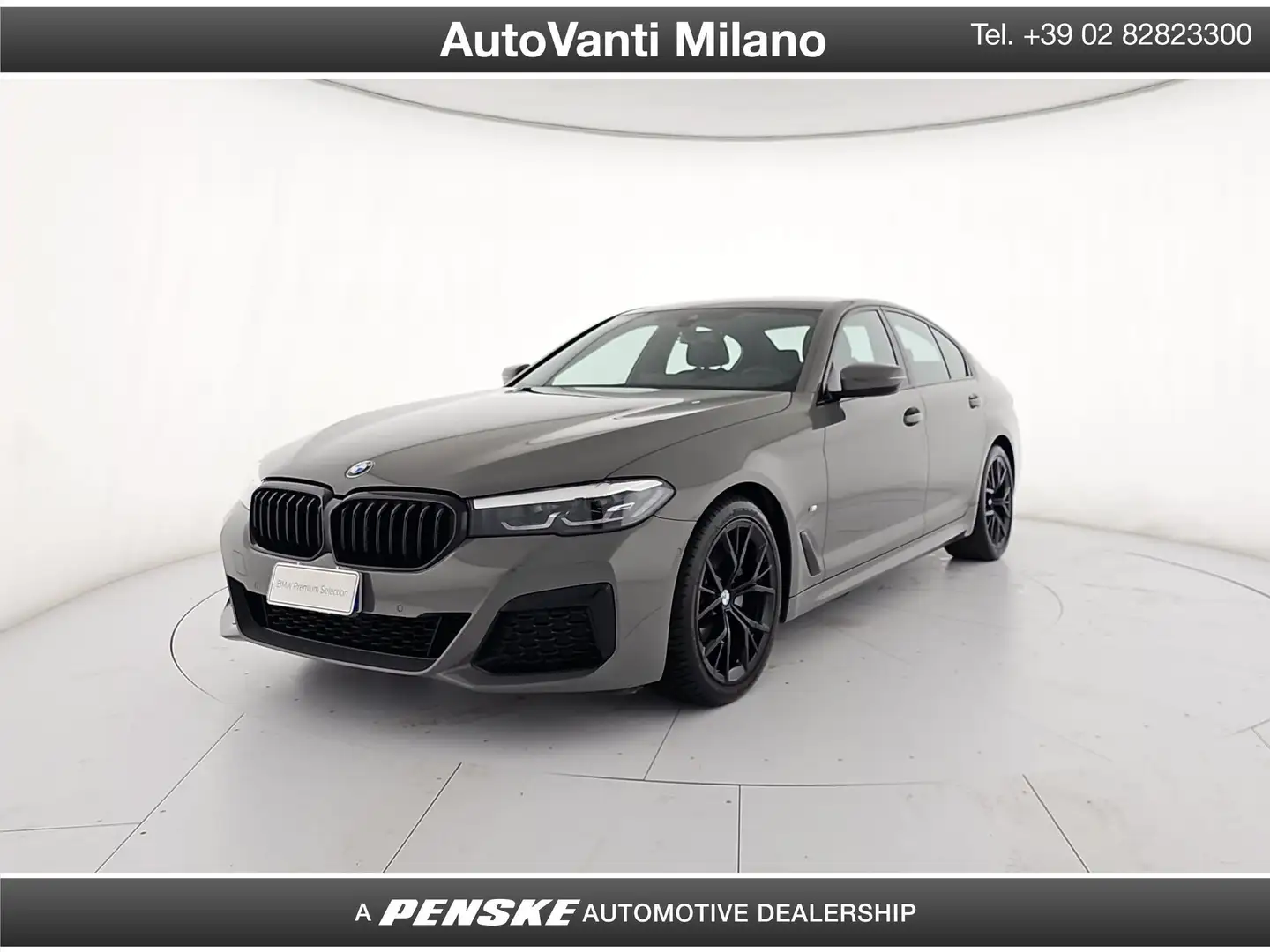 BMW 520 520i 48V Msport Gris - 1