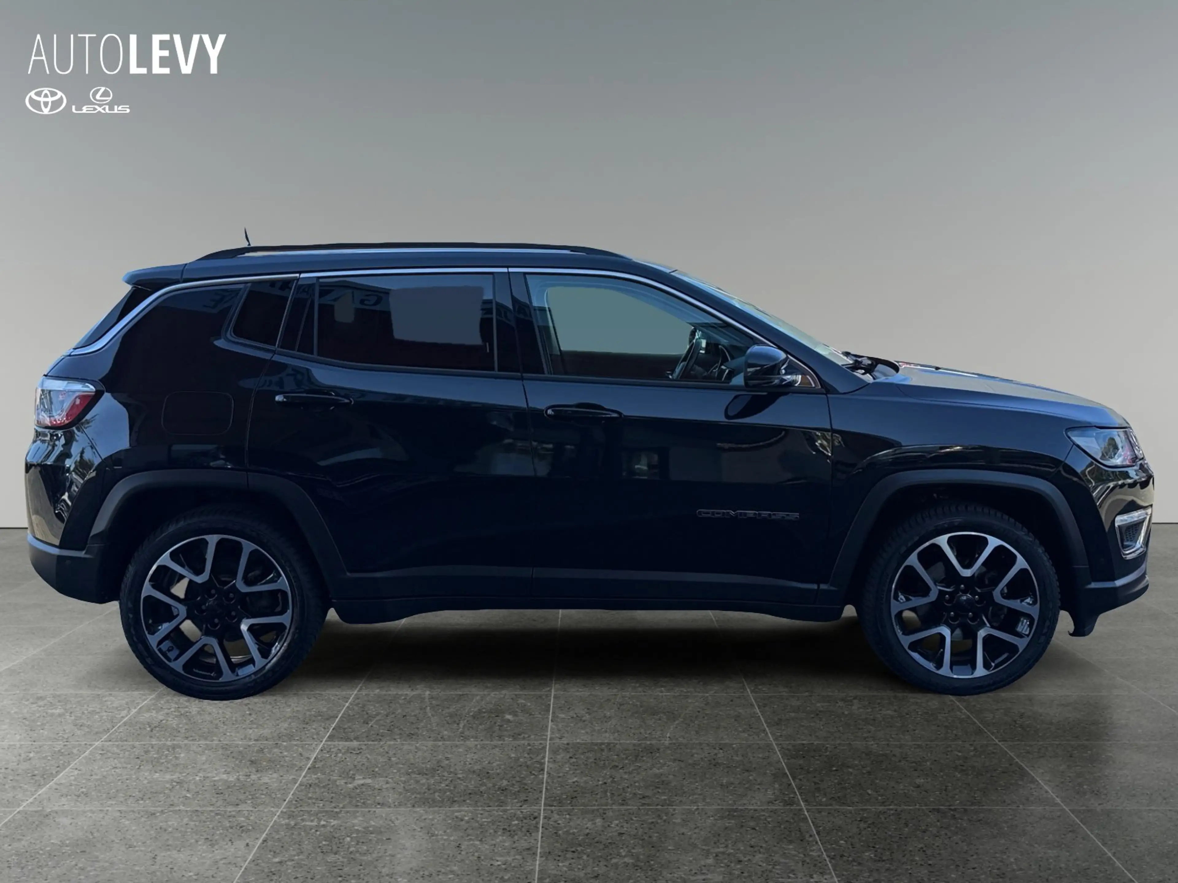 Jeep Compass 1.3 MultiAir FWD Limited *NAVI*PDC+AHK*LM — photo 7