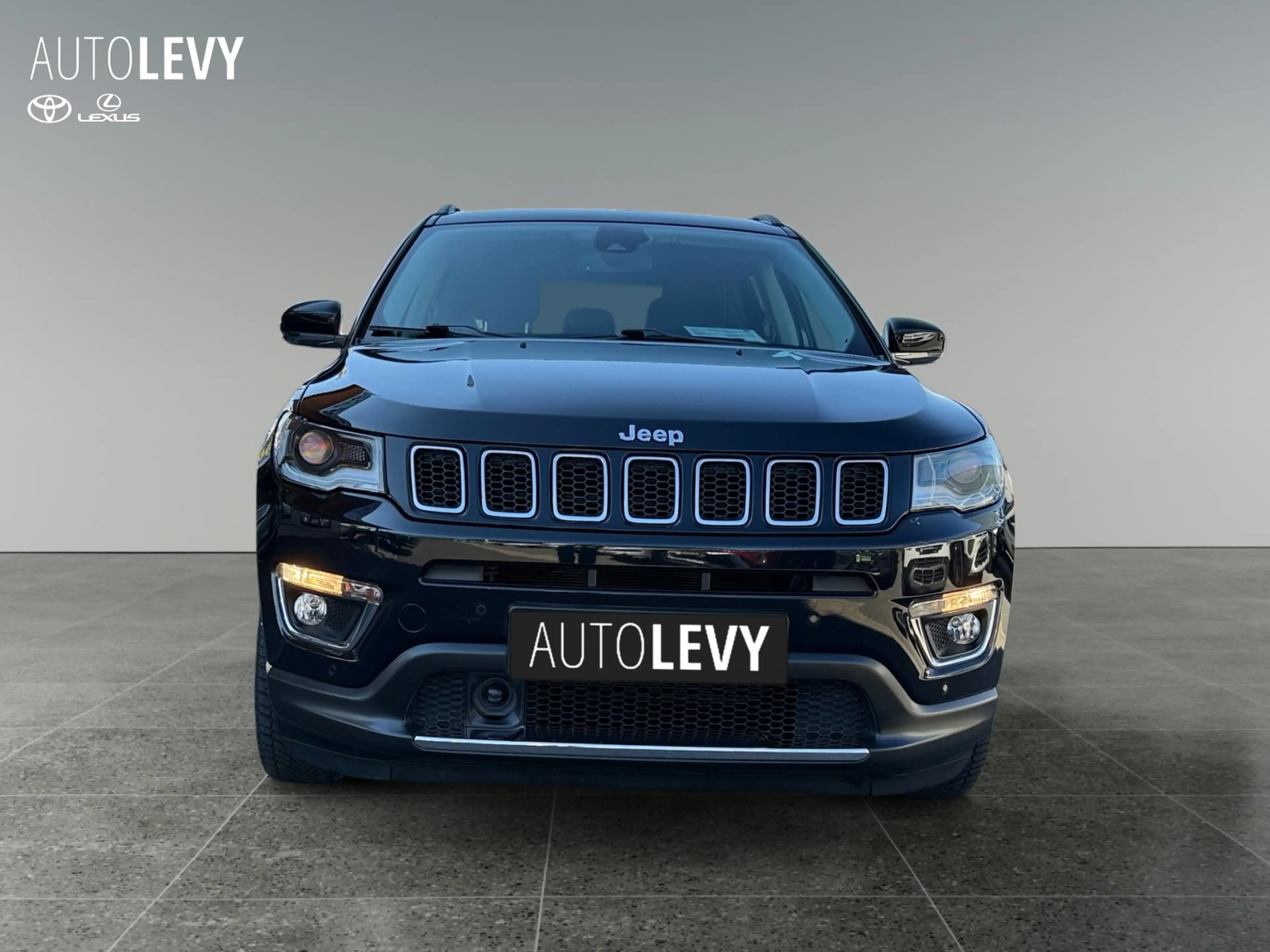 Jeep Compass 1.3 MultiAir FWD Limited *NAVI*PDC+AHK*LM — photo 9