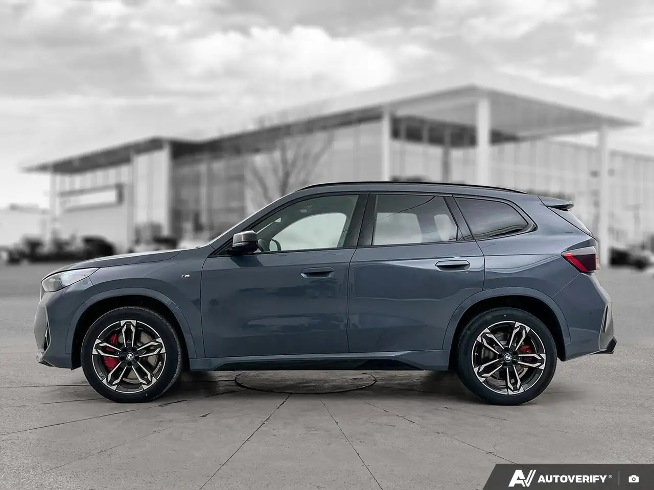 BMW X1 снимка BMW X1