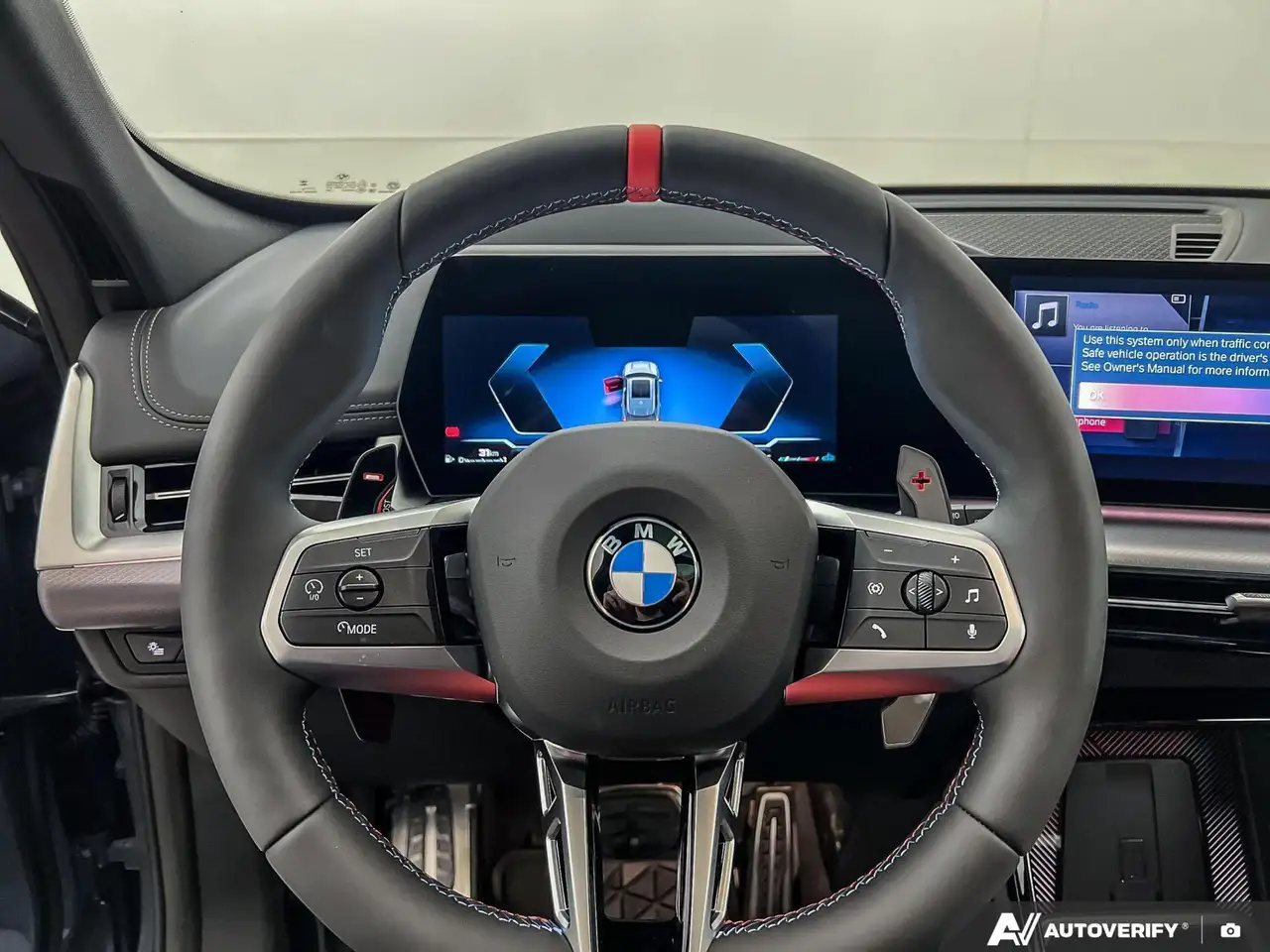 BMW X1 снимка BMW X1