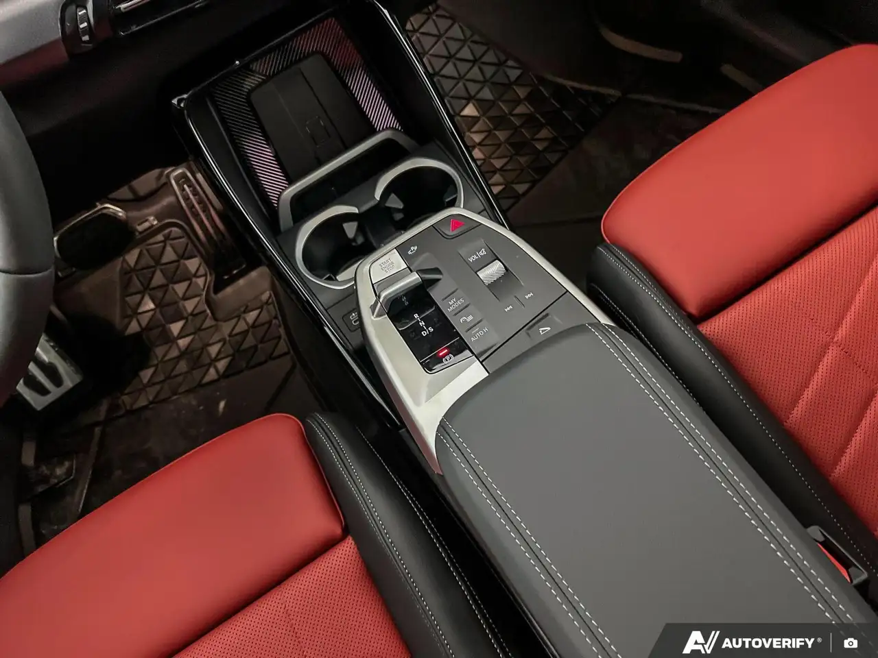BMW X1 снимка BMW X1