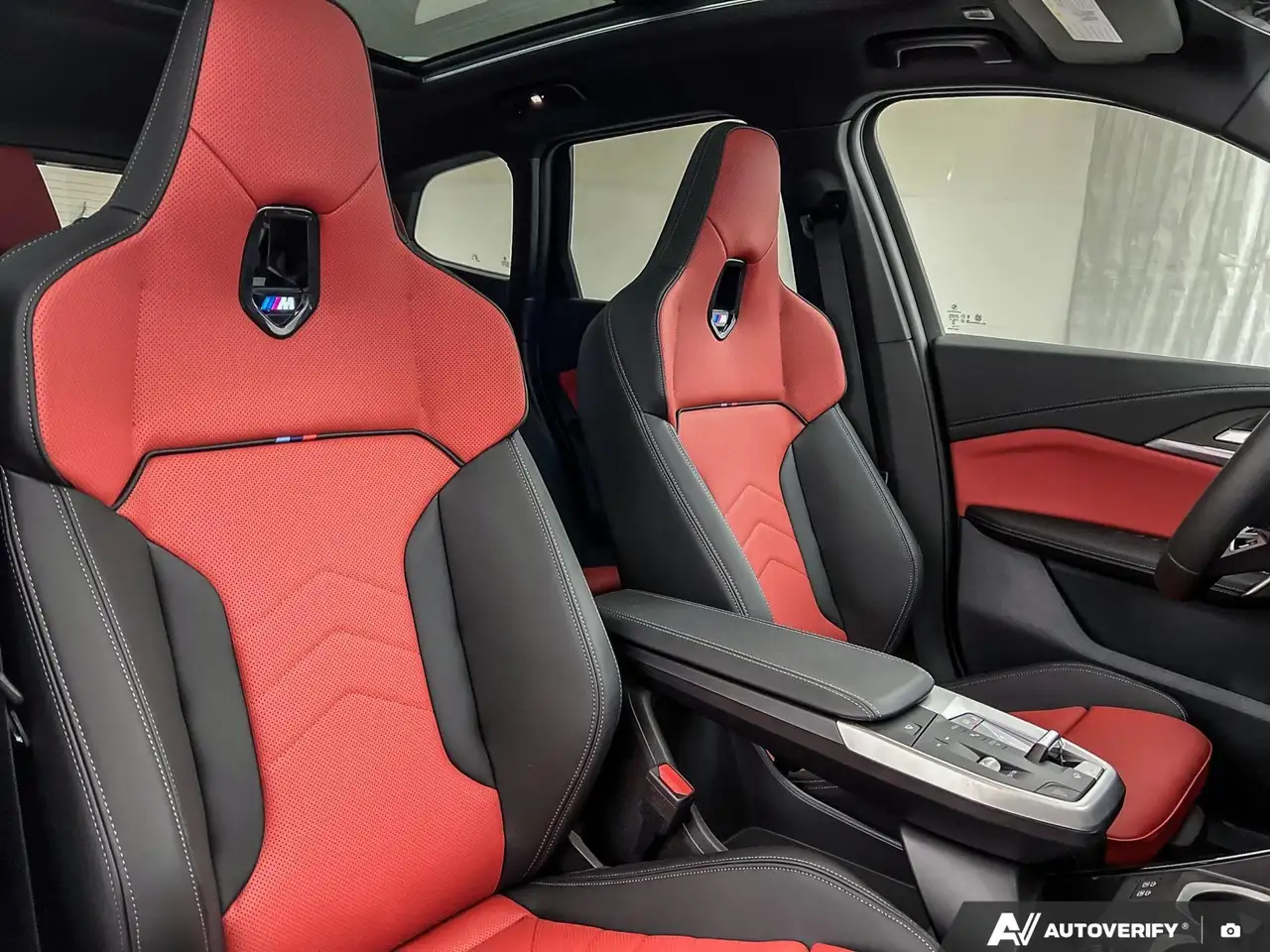 BMW X1 снимка BMW X1