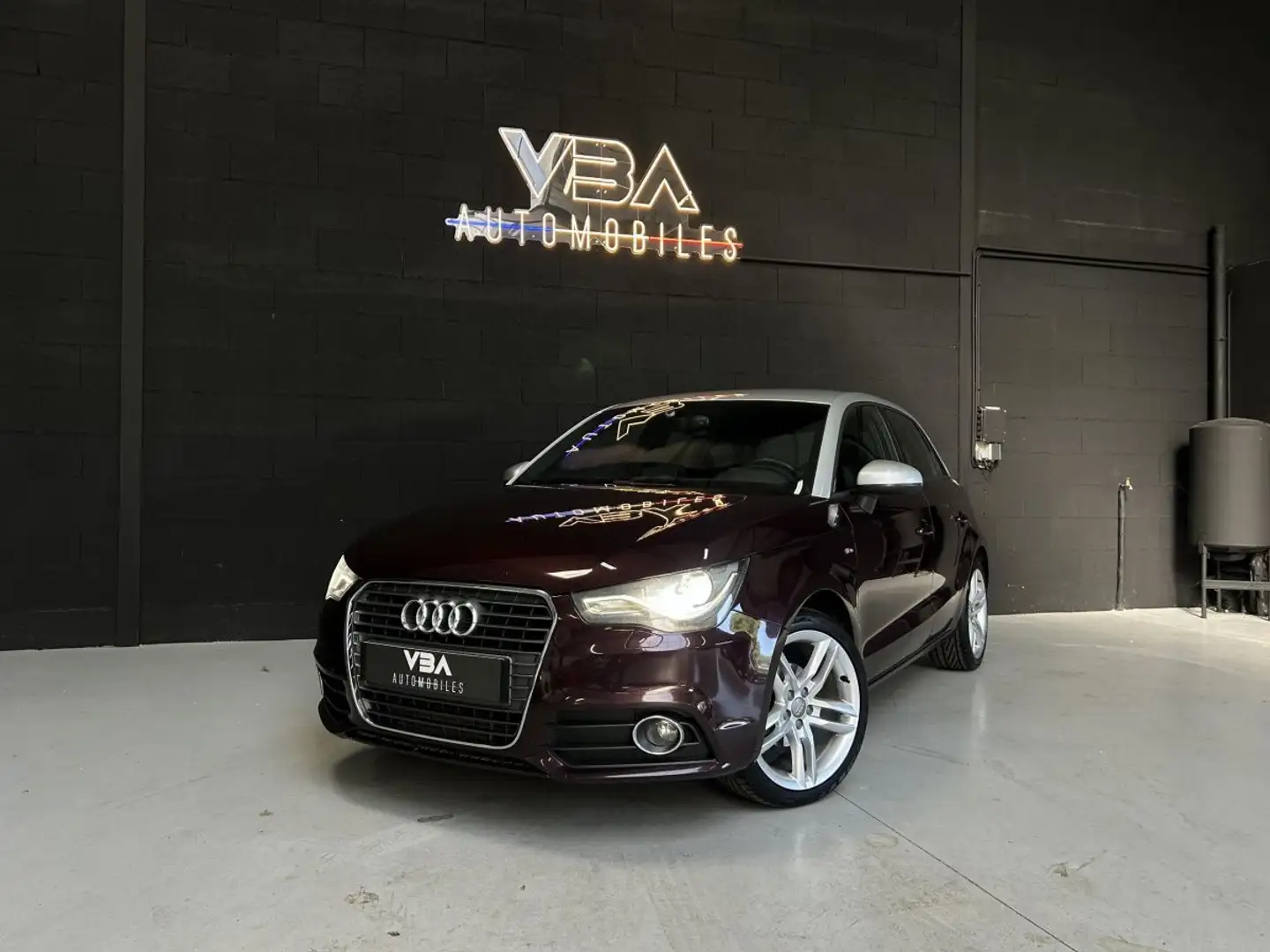 Audi A1 1.6 TDI 90 S TRONIC S LINE Rouge - 2