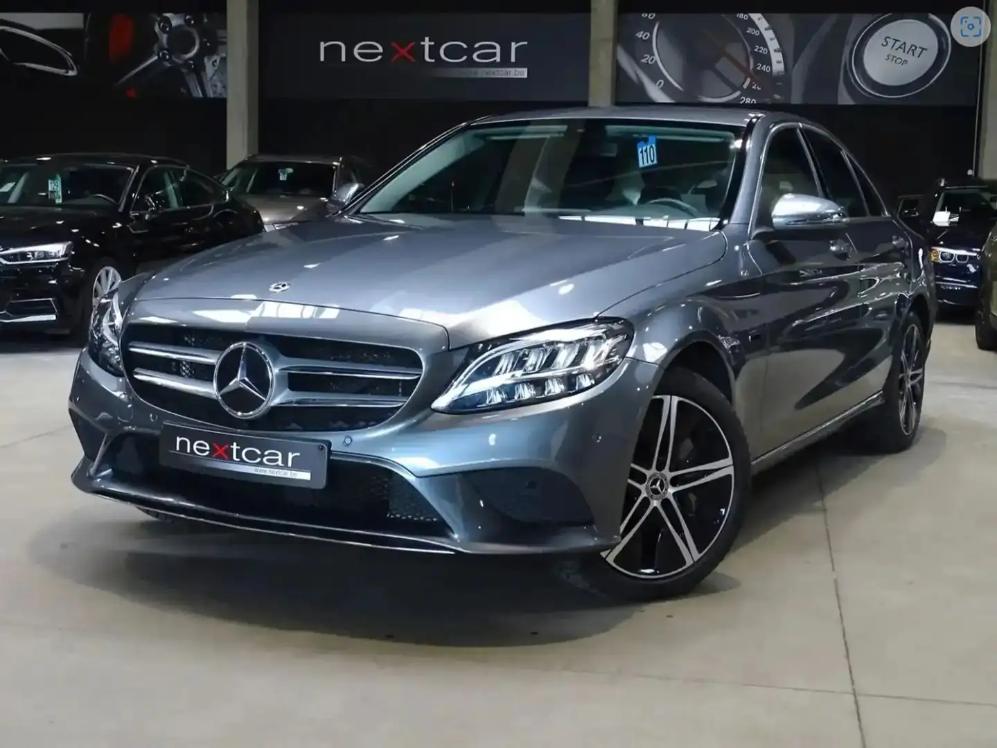 Mercedes-Benz C 300 e PHEV **FULL LED-NAVI-PARKTRONIC-COFFRE ELECT** Grijs - 1