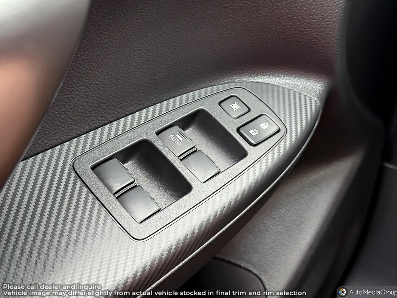Mitsubishi Eclipse Cross снимка Mitsubishi Eclipse Cross
