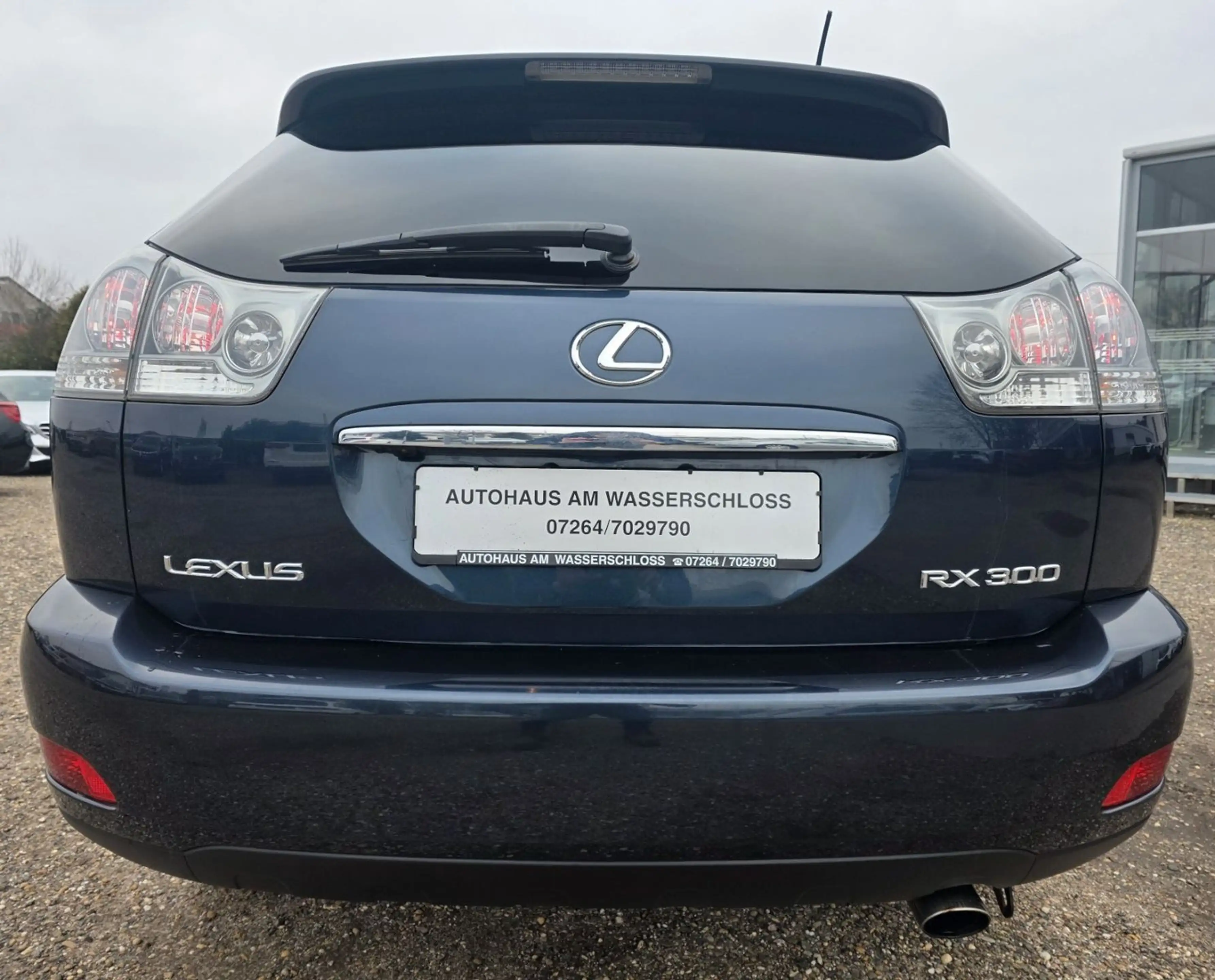Lexus RX 300 Executive*NAVI*KAMERA*LEDER*8-fach*2.Hd.* — photo 9