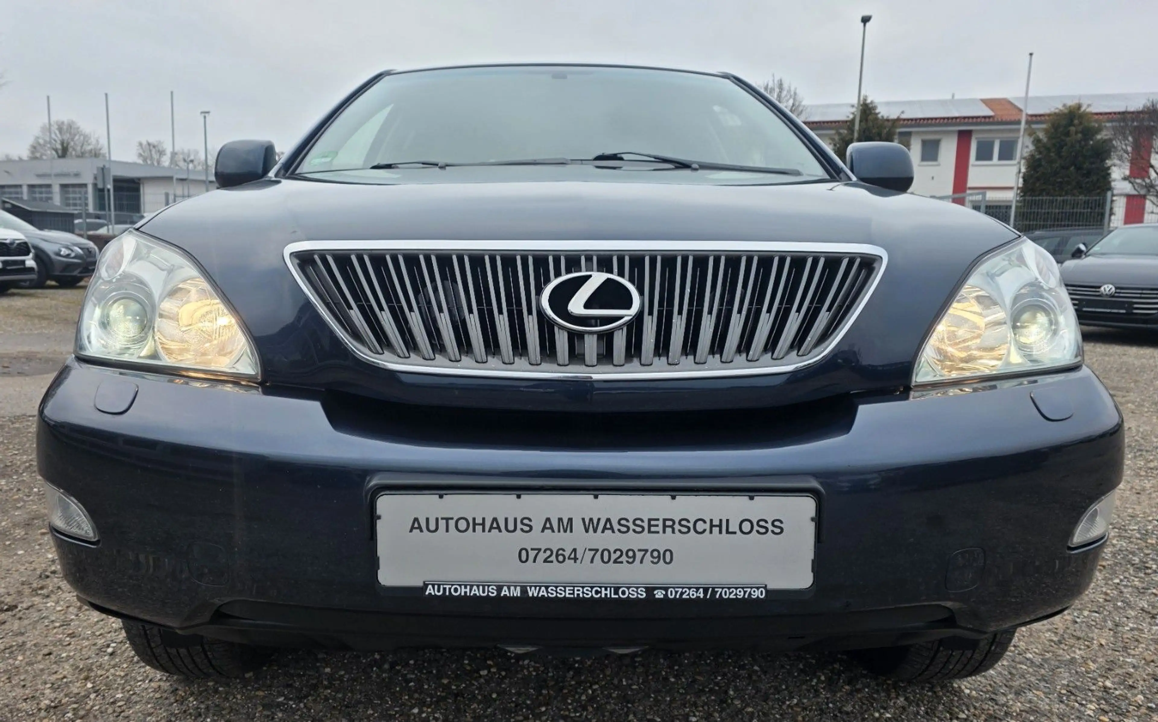 Lexus RX 300 Executive*NAVI*KAMERA*LEDER*8-fach*2.Hd.* — photo 3