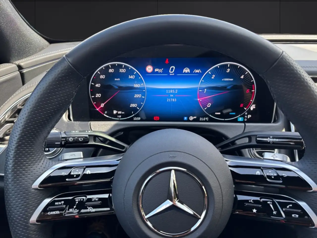 Mercedes-Benz E-Class d 4MATIC T-Modell AMG*AHV*Fahrassitenz, миниатюра 7