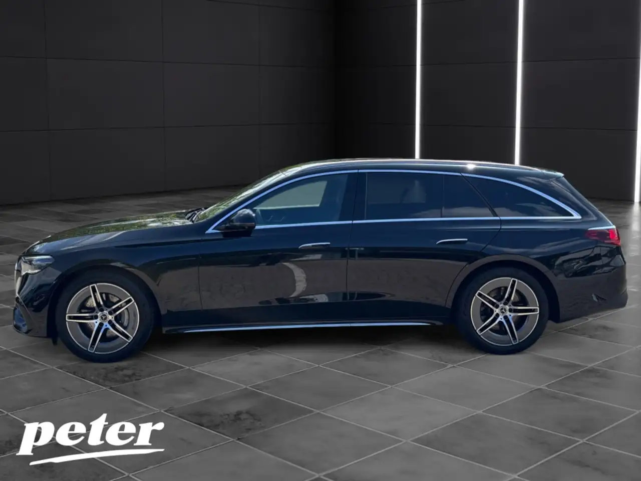 Mercedes-Benz E-Class d 4MATIC T-Modell AMG*AHV*Fahrassitenz, миниатюра 19