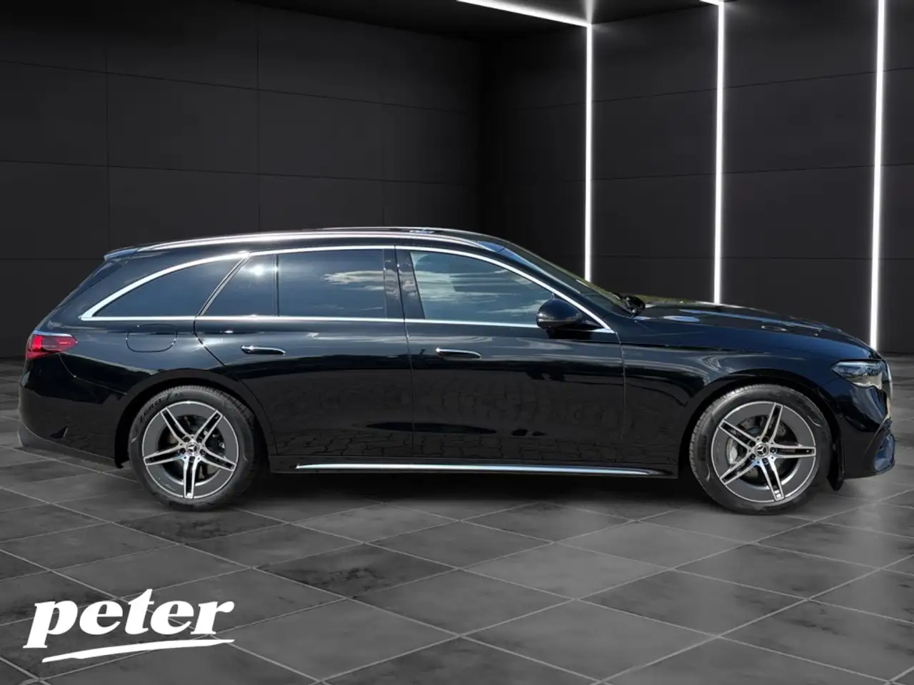 Mercedes-Benz E-Class d 4MATIC T-Modell AMG*AHV*Fahrassitenz, миниатюра 20