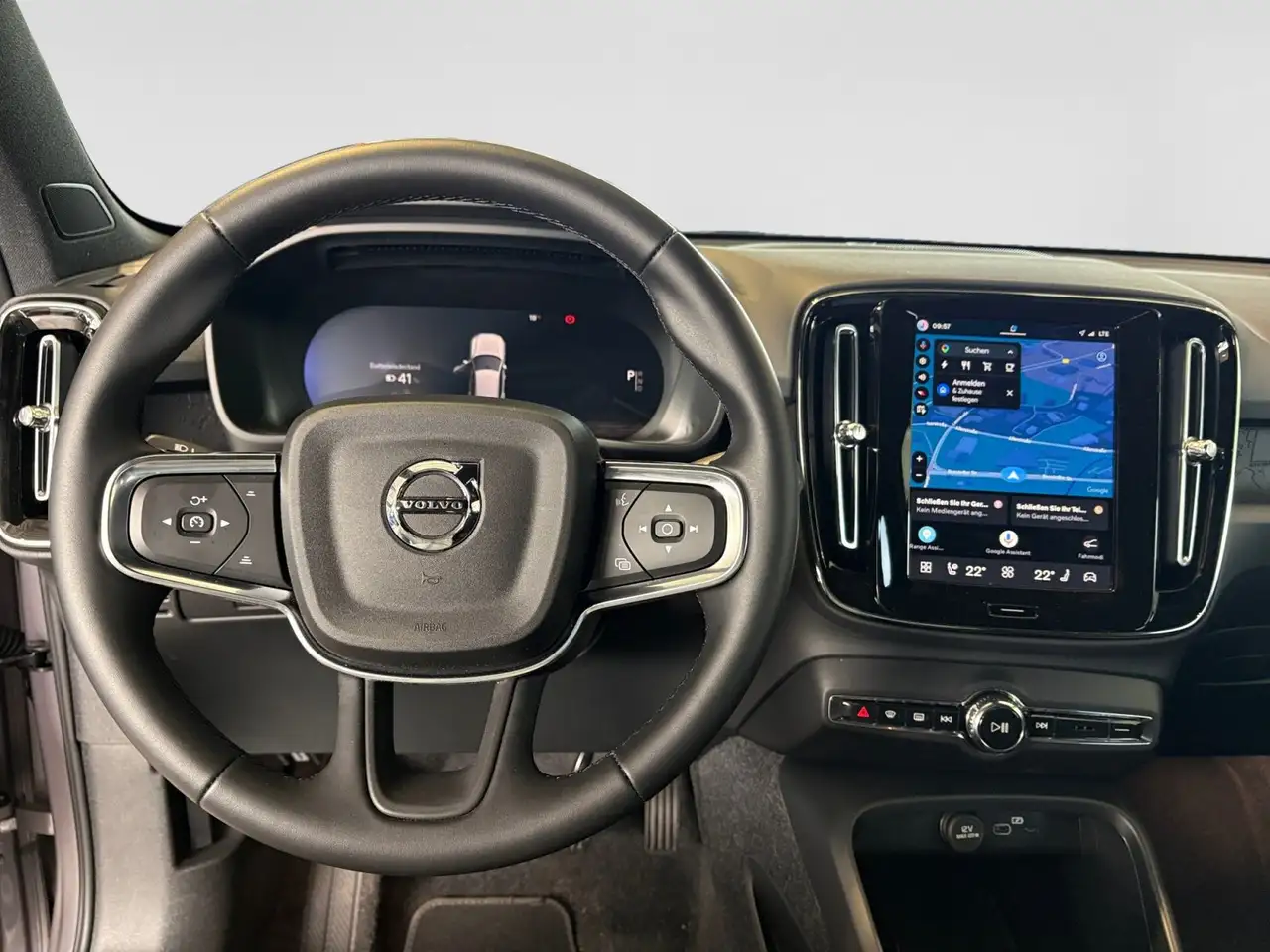 Volvo EX40 EX 40 Twin Motor AWD Plus Dark, миниатюра 21