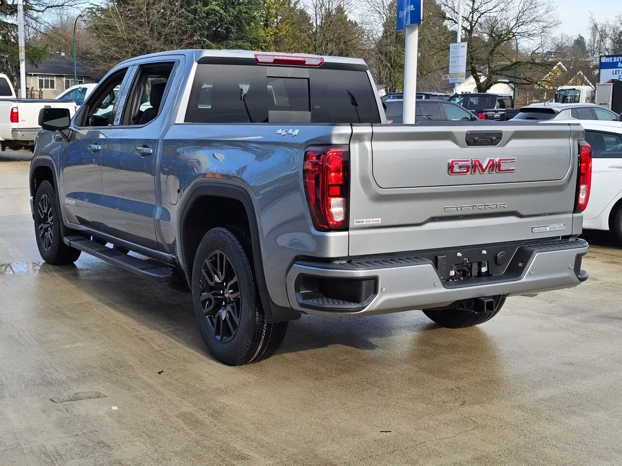 GMC Sierra 1500 снимка GMC Sierra 1500