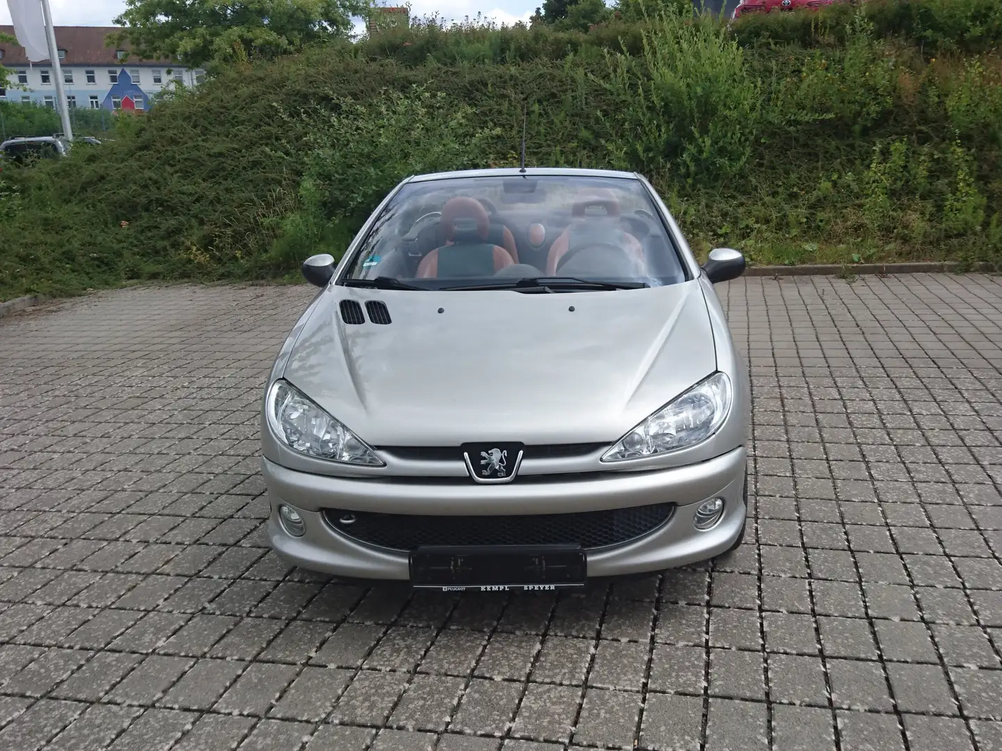 Peugeot 206 Cabriolet Roland Garros mit Automatikgetriebe Grau - 1