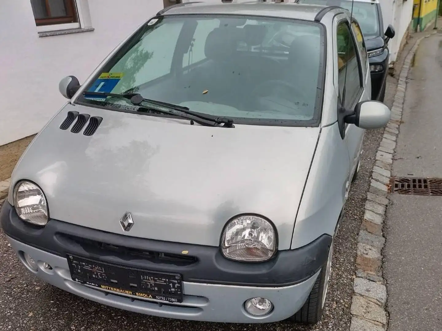 Renault Twingo Twingo² Initiale 1,2 16V Quickshift Initiale Silber - 2