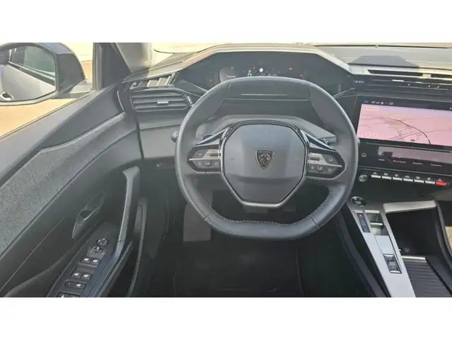 Peugeot 308 view 7