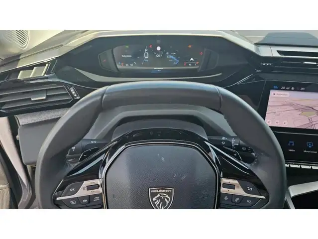 Peugeot 308 view 5