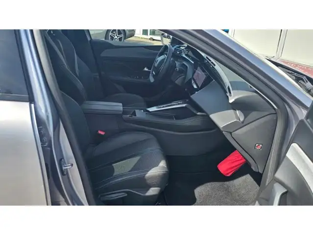 Peugeot 308 view 15