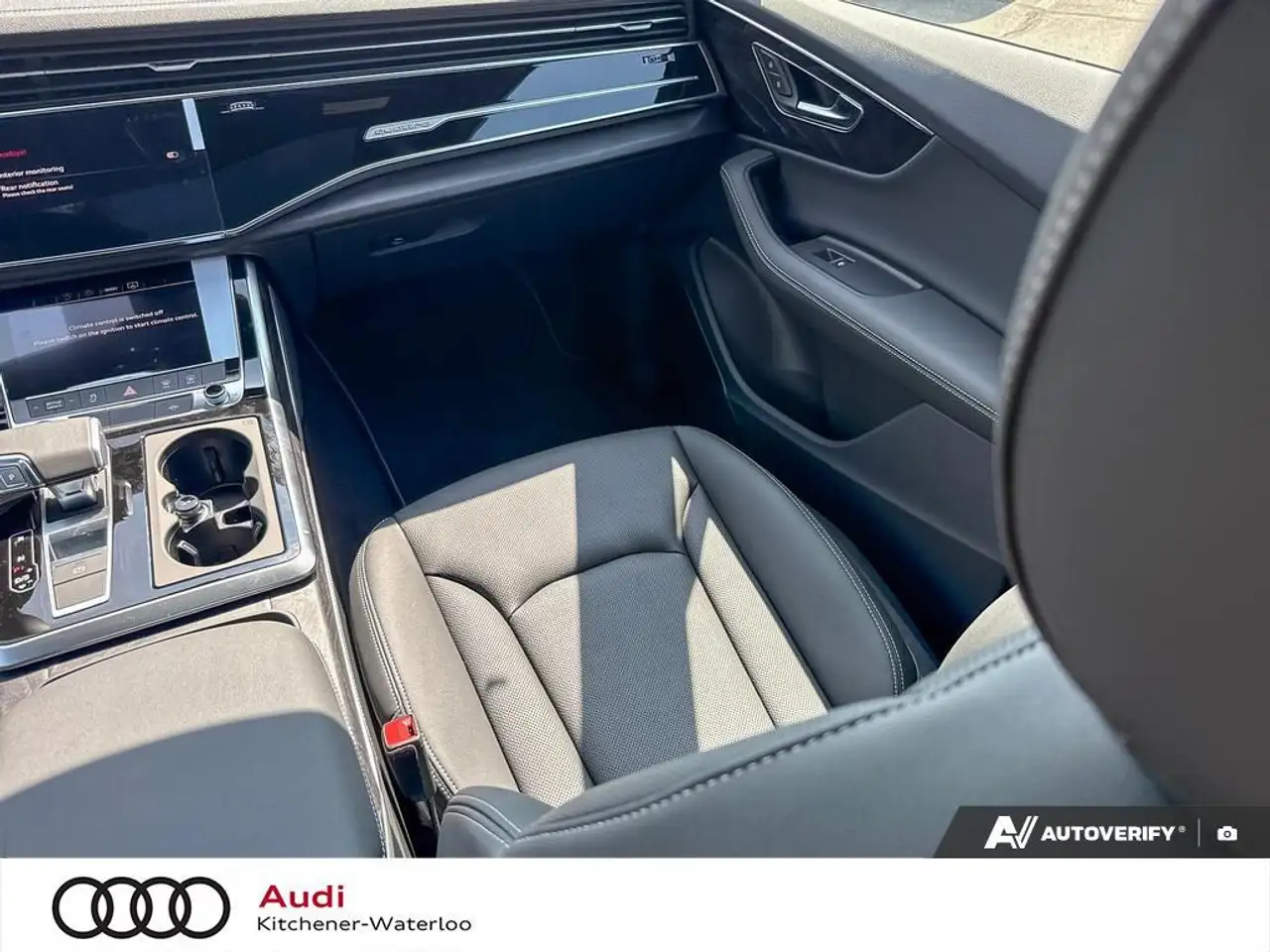 Audi Q7 снимка Audi Q7