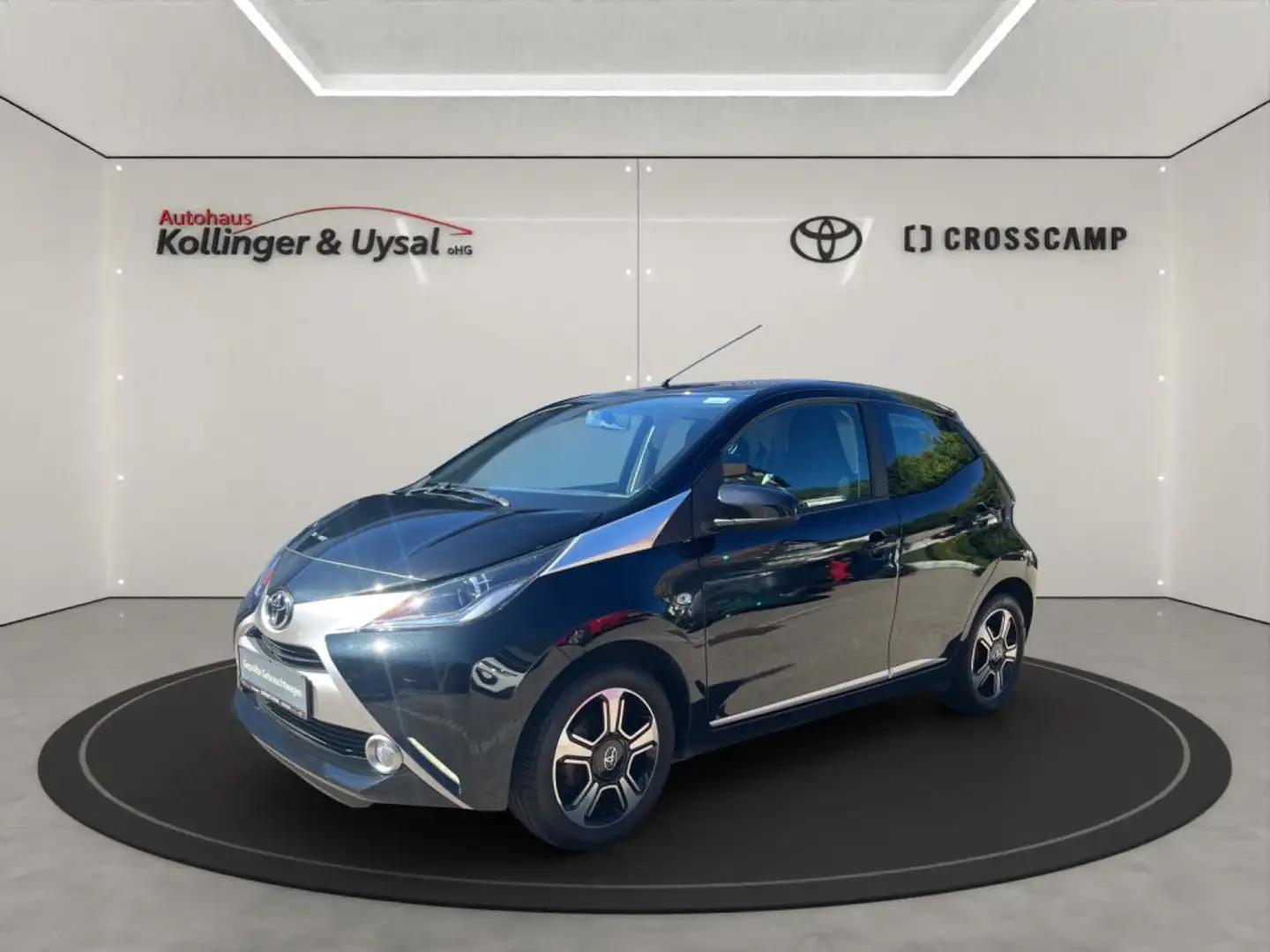 Toyota Aygo x-clusiv - 2