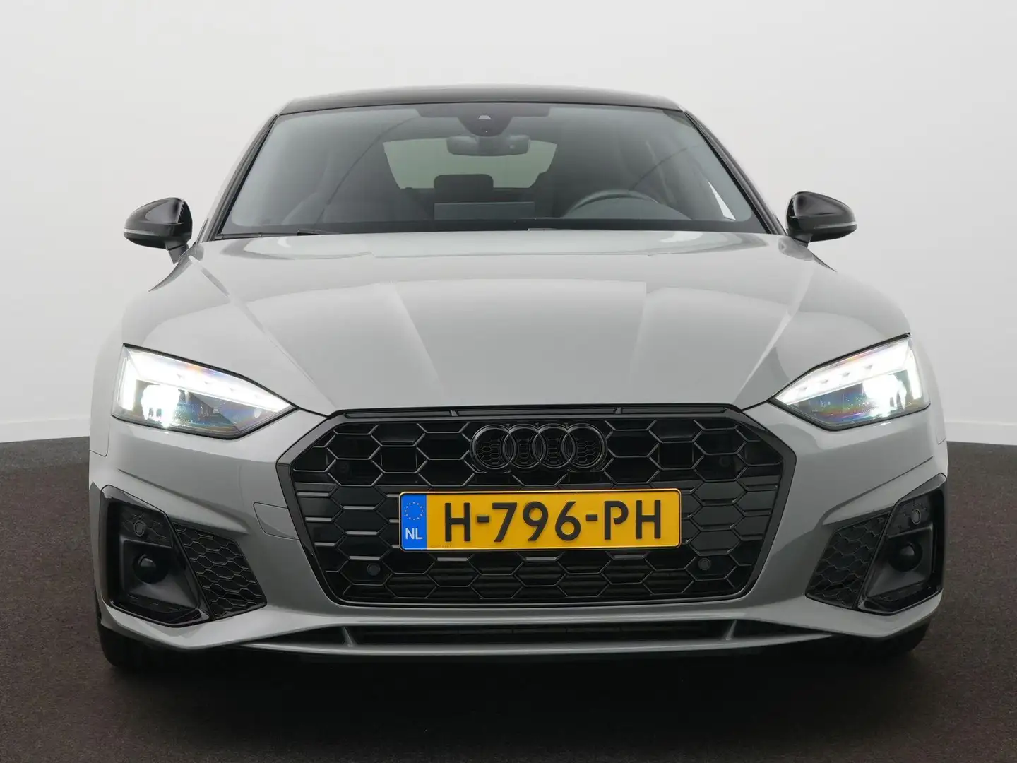 Audi A5 Sportback 40 TFSI Launch edition Sport S-Line | RS Grijs - 2