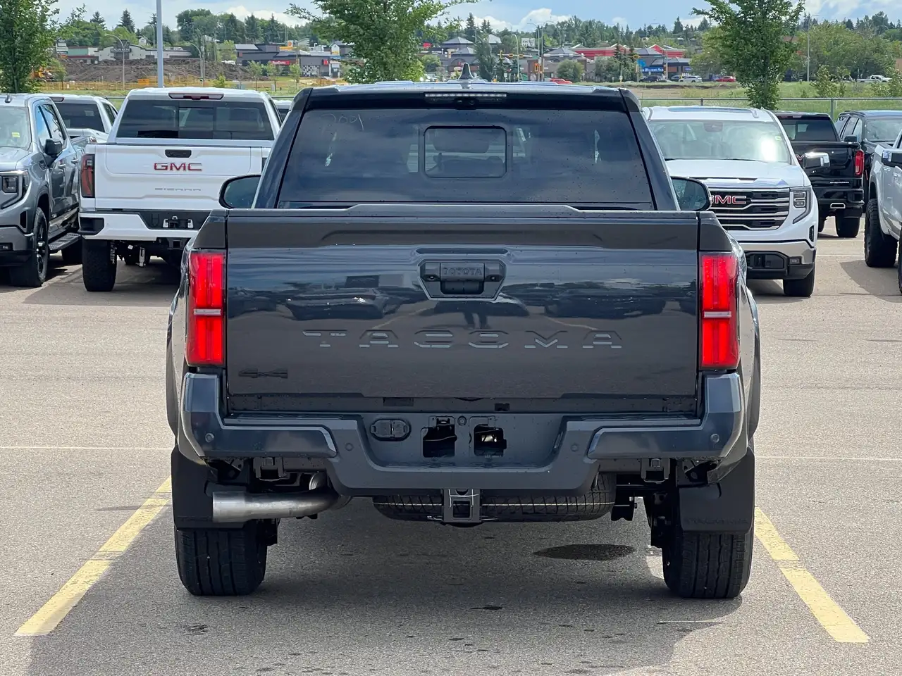 Toyota Tacoma снимка Toyota Tacoma