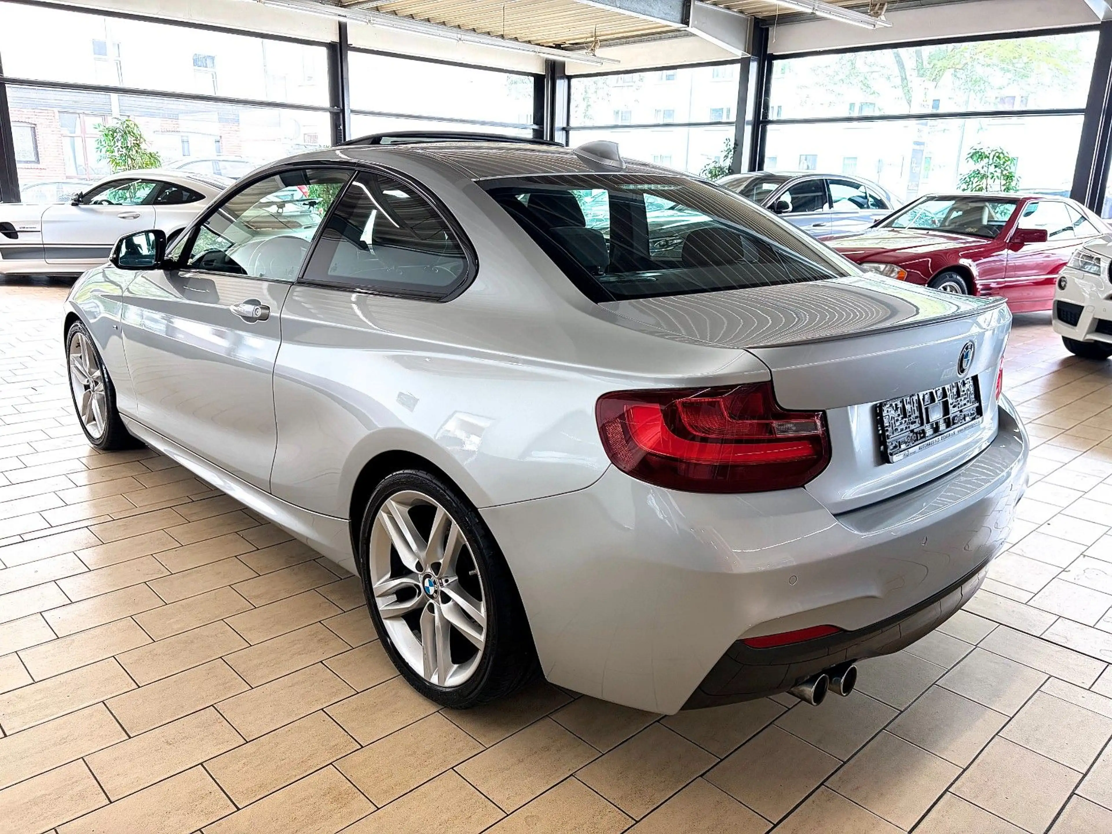 BMW 220 d COUPE M SPORT *AUTOM+NAVI+EGSD+KLIMAAUT+18* — photo 6