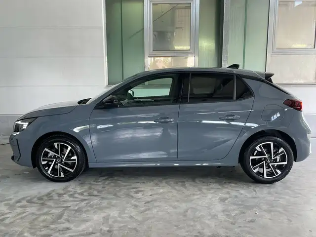Opel Corsa view 7