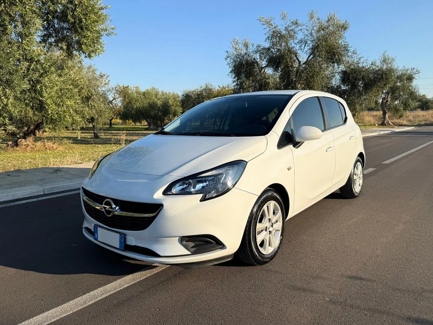 Opel Corsa 5p 1.3 mjet neopatentati Blanco - 1