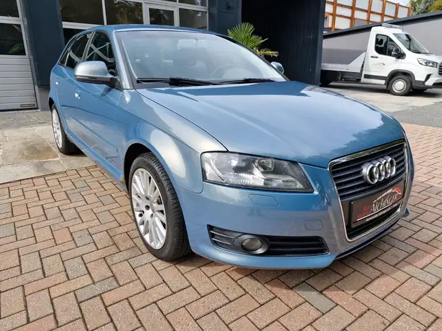 Audi A3 view 3