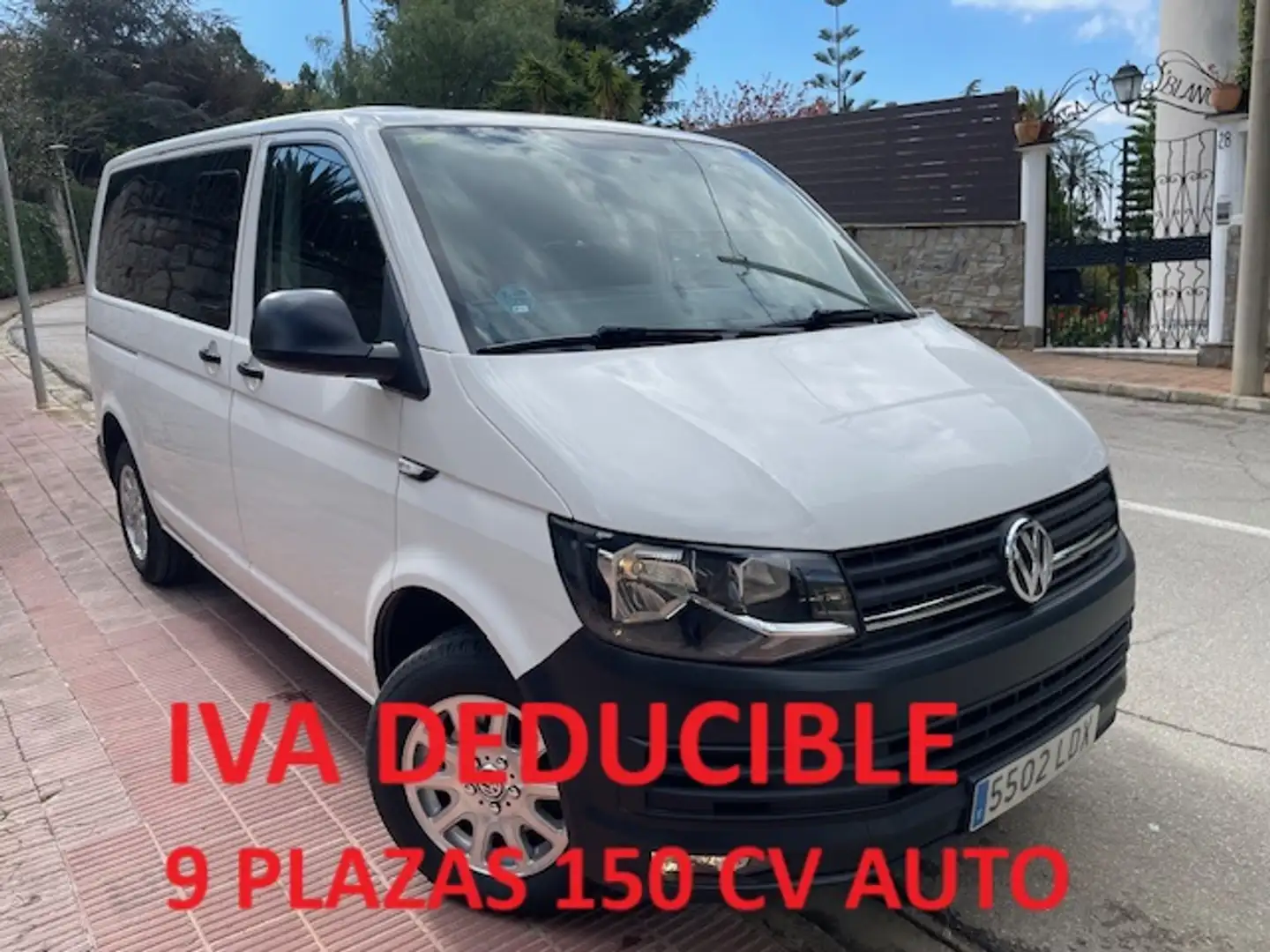 Volkswagen T5 Caravelle 2.0TDI BMT DSG Bílá - 1