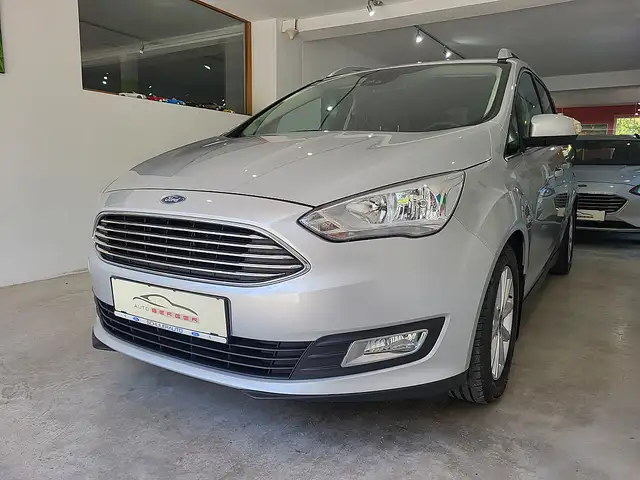 Ford Grand C-Max Grand C-MAX Titanium 1,5 TDCi S/S