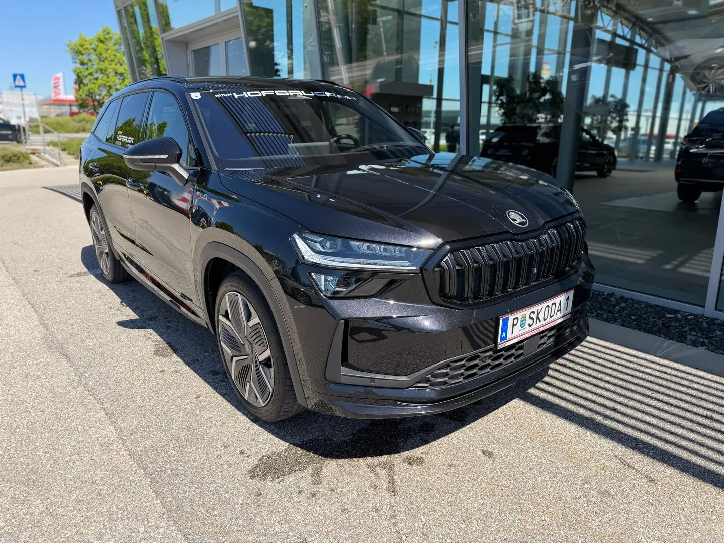 Skoda Kodiaq Sportline TDI DSG Schwarz - 1