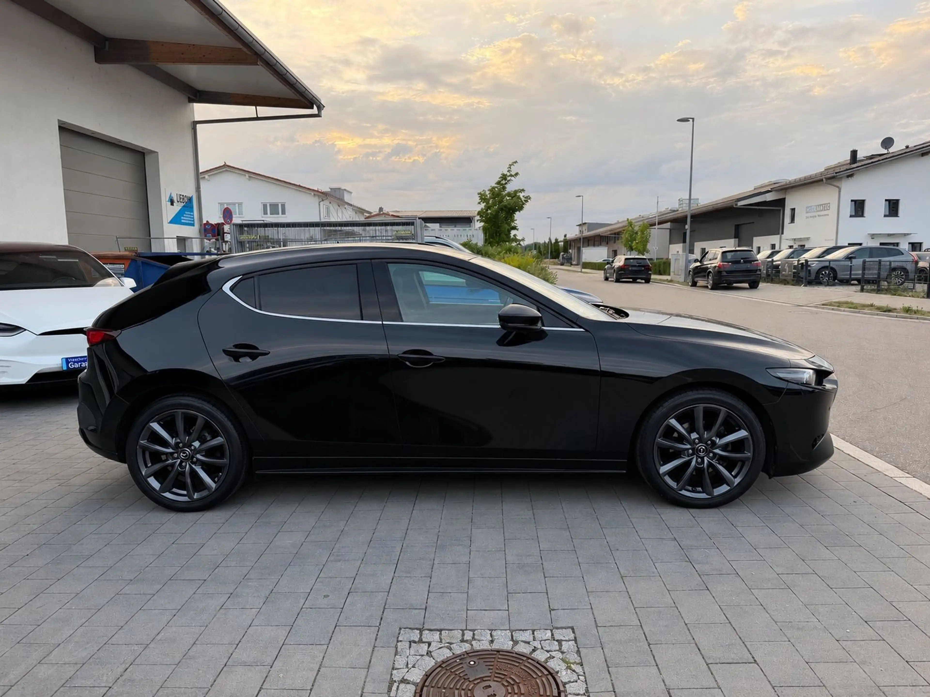 Mazda 3 2.0 SKYACTIV-X Selection HUD LED NAVI KAM ALU — photo 5