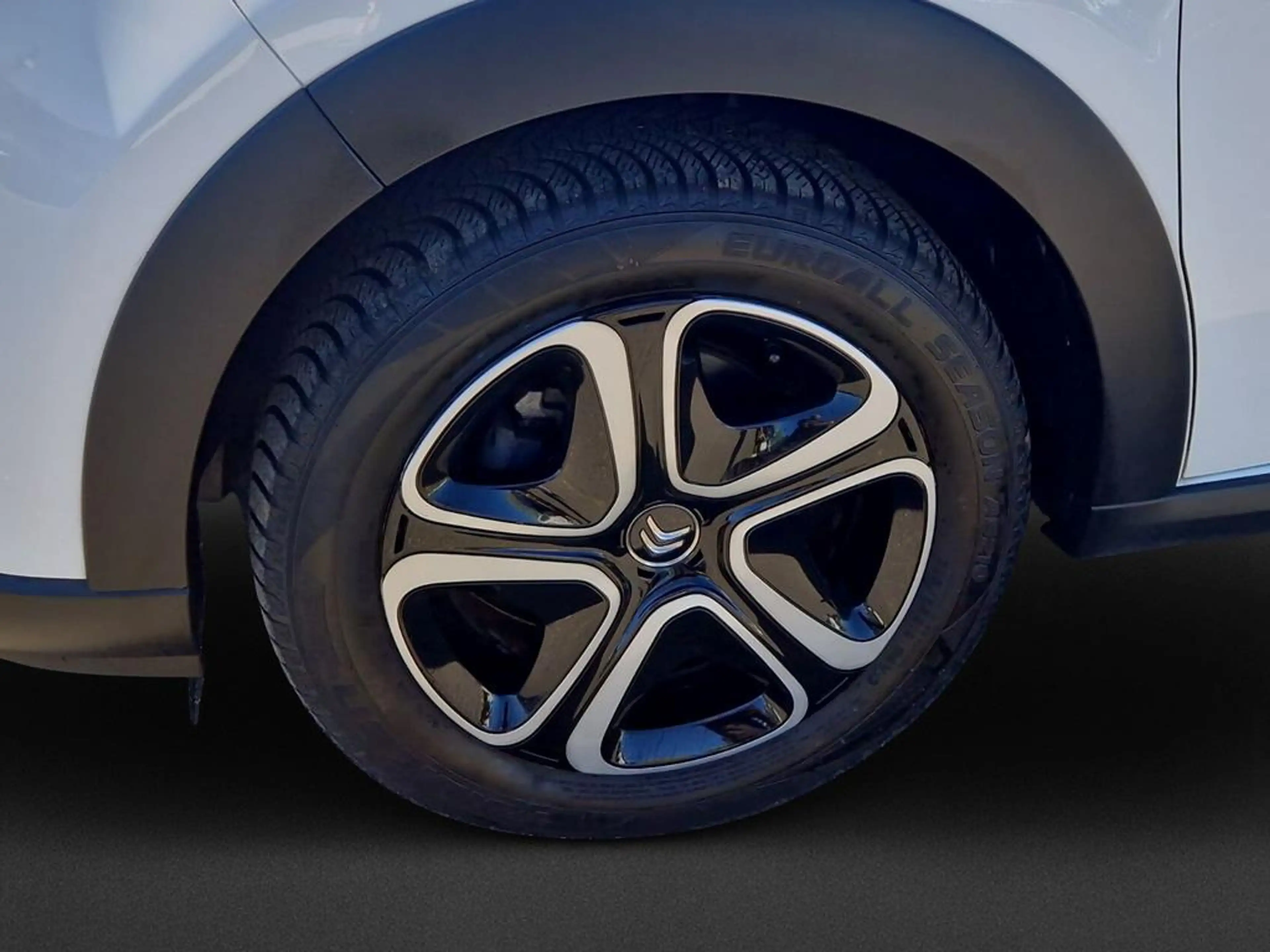 Citroen C3 C-SERIES PT83 S&S — photo 8