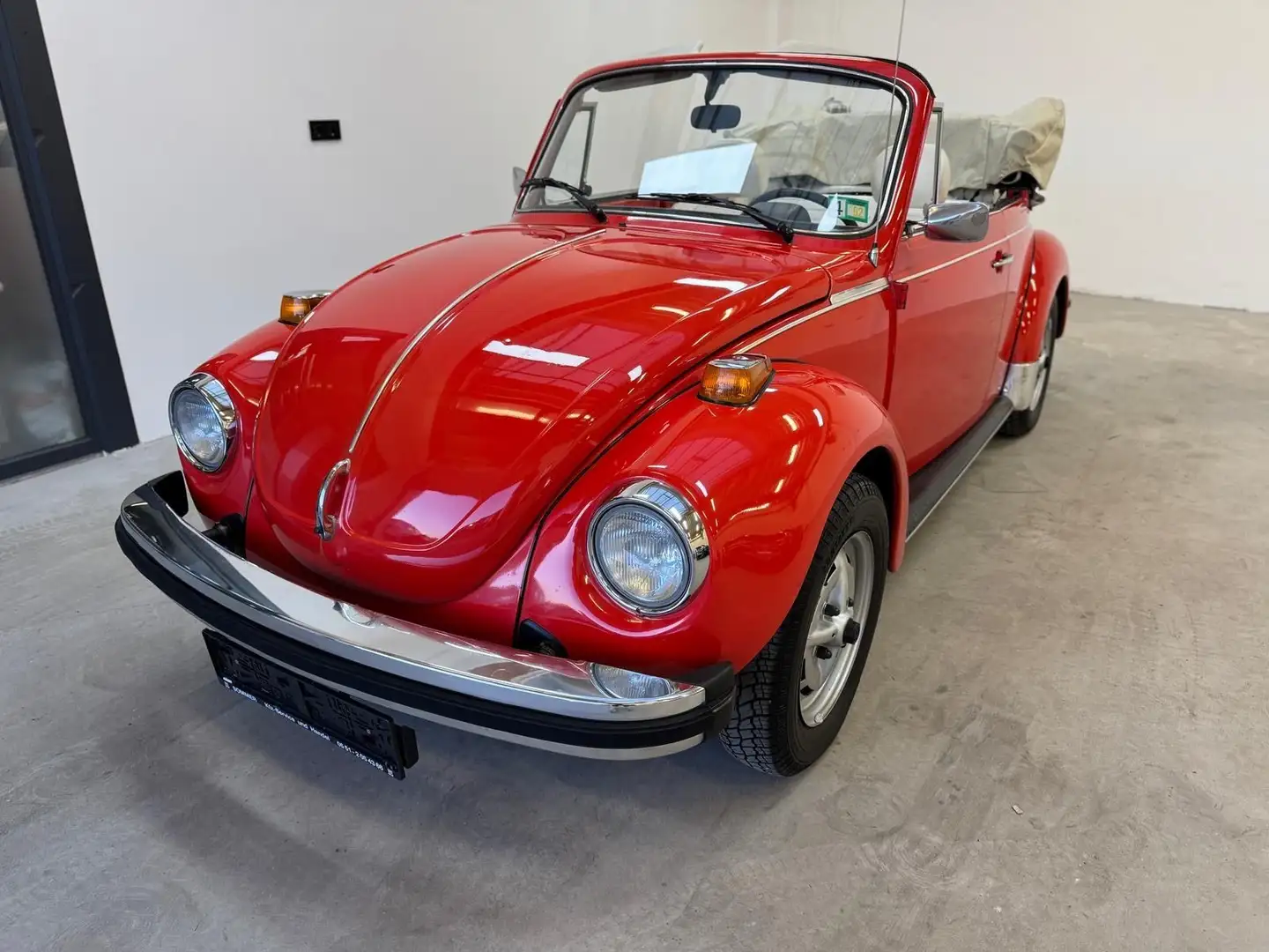 Volkswagen Käfer 1303 Fuel Injection Klima Cabrio TOP Rot - 1