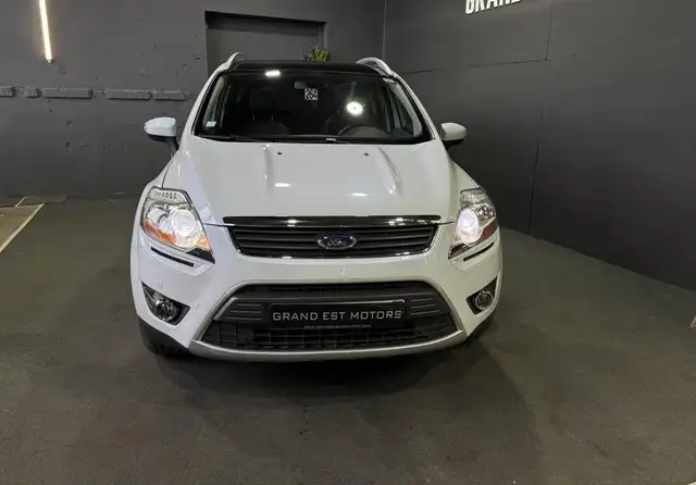 Ford Kuga view 2
